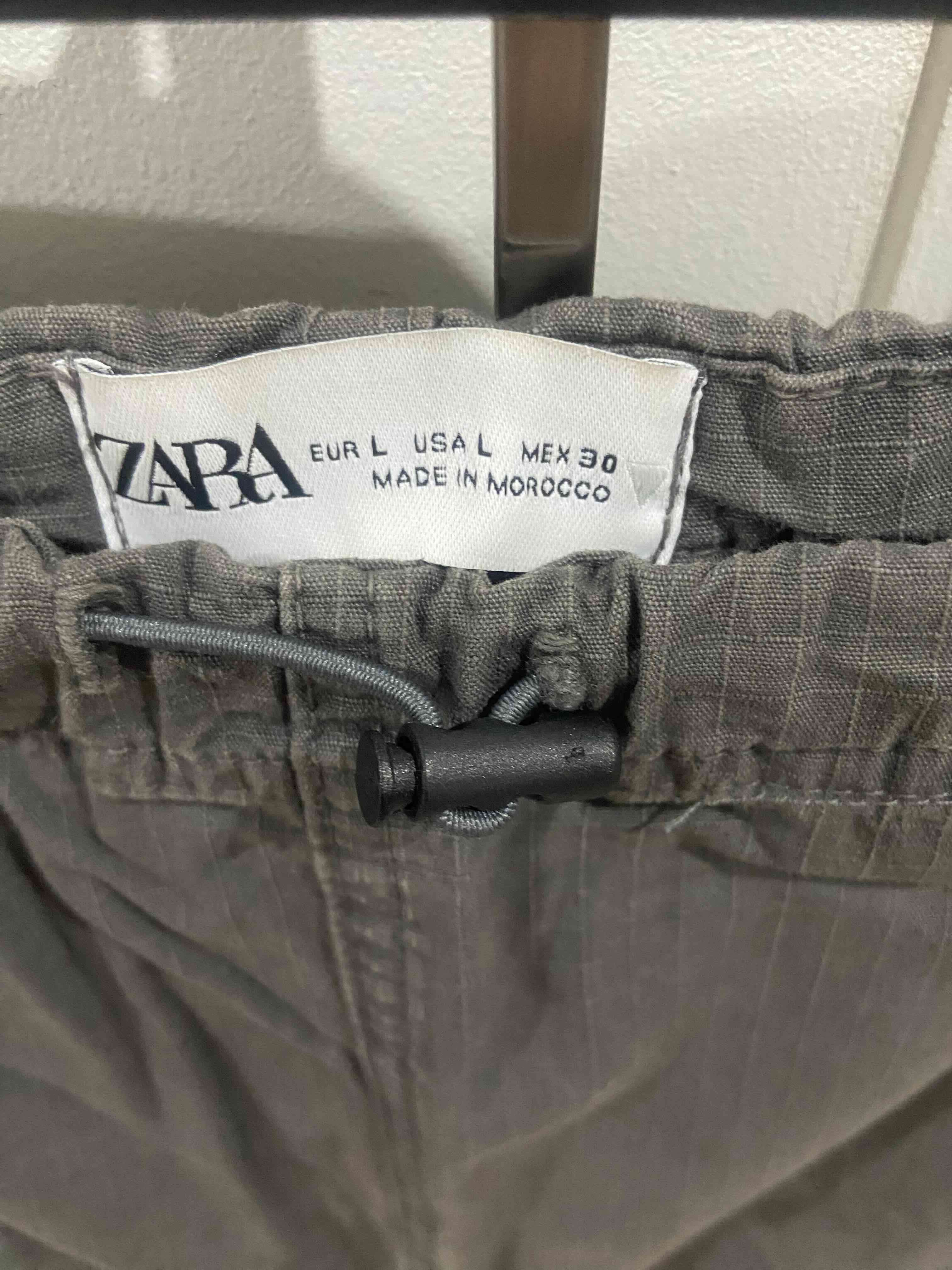 Falda cargo gris Zara - miniatura 2