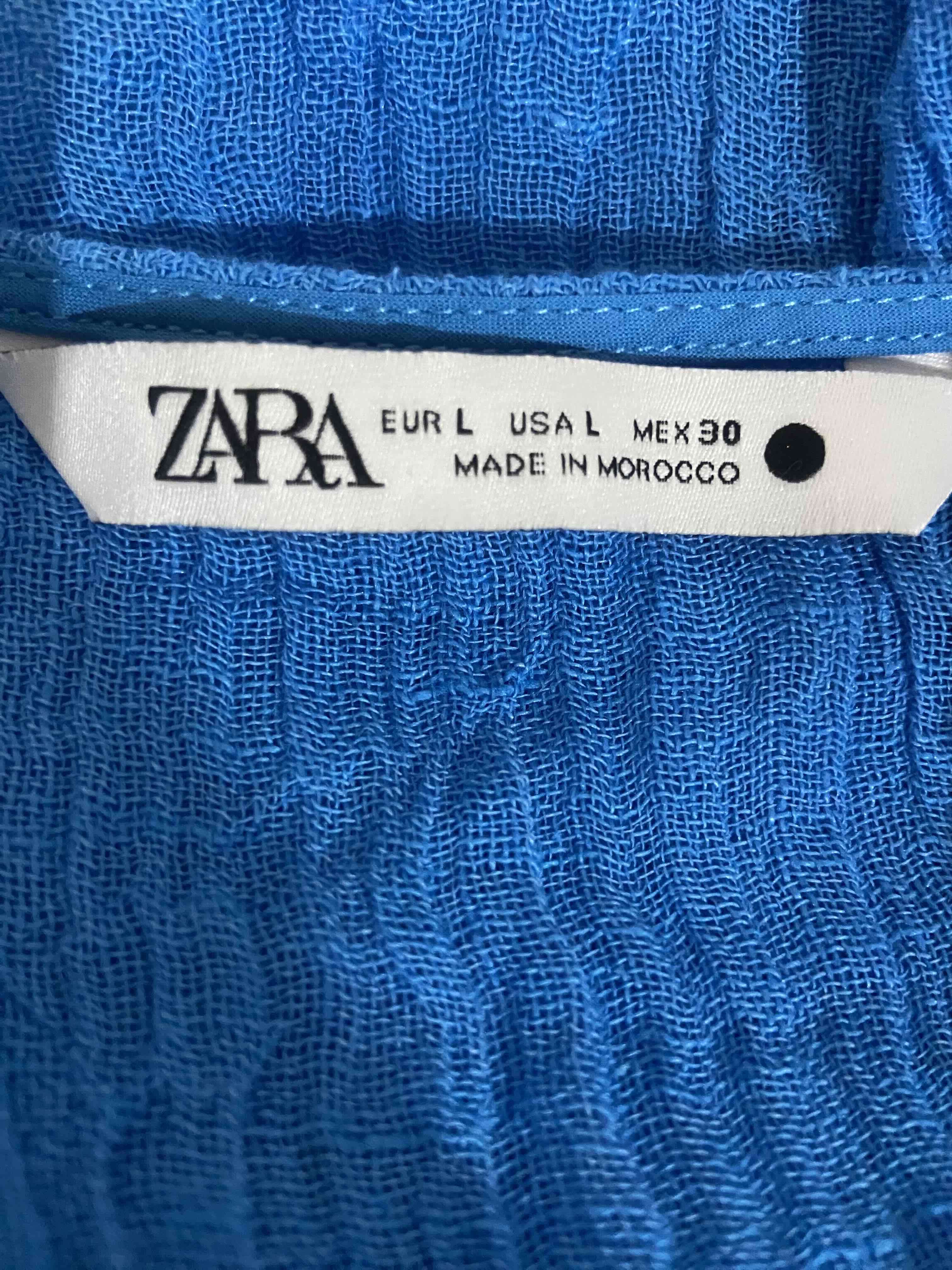 Top Zara fucsia con volantes - miniatura 4