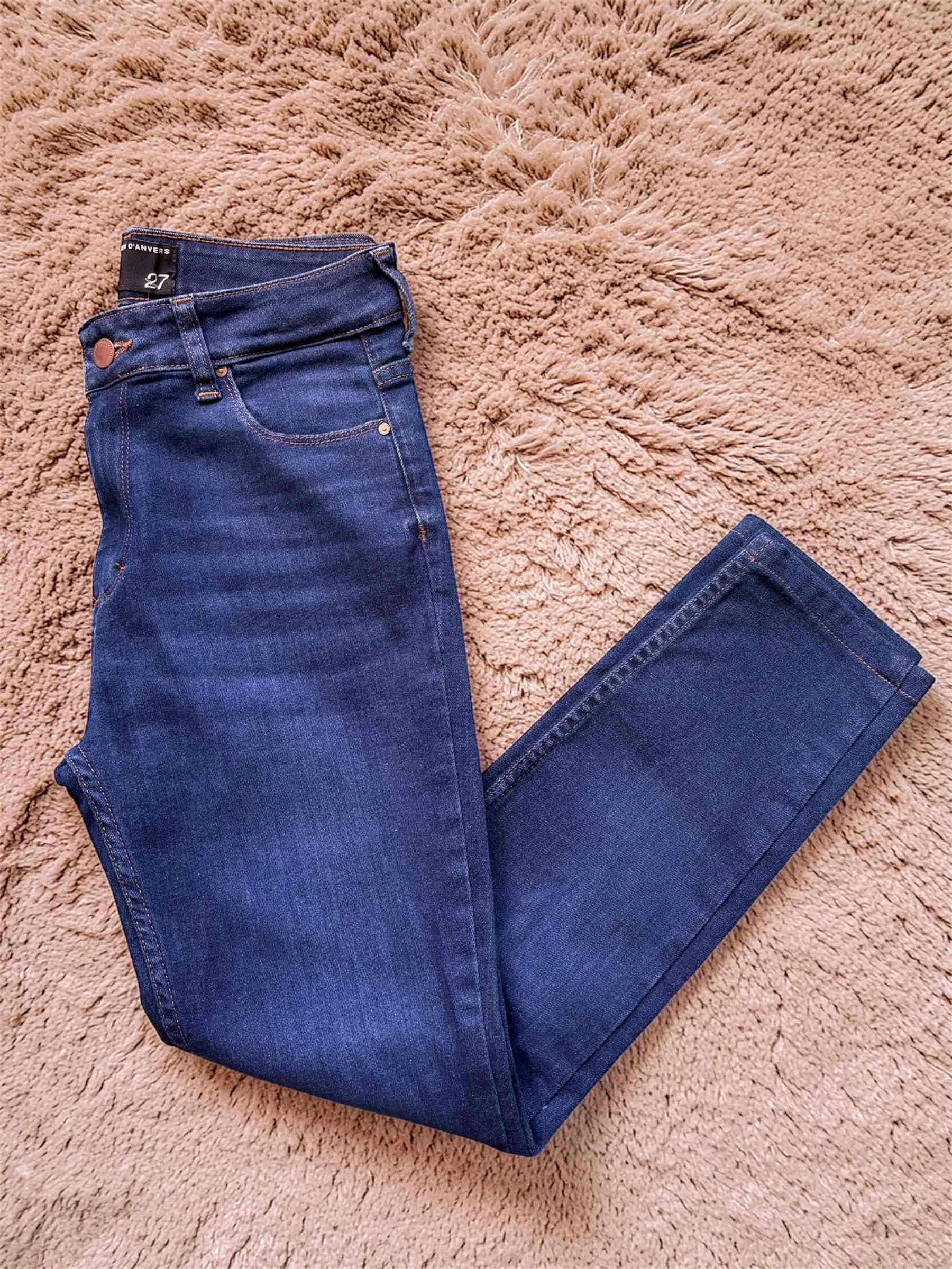 Jeans azul oscuro