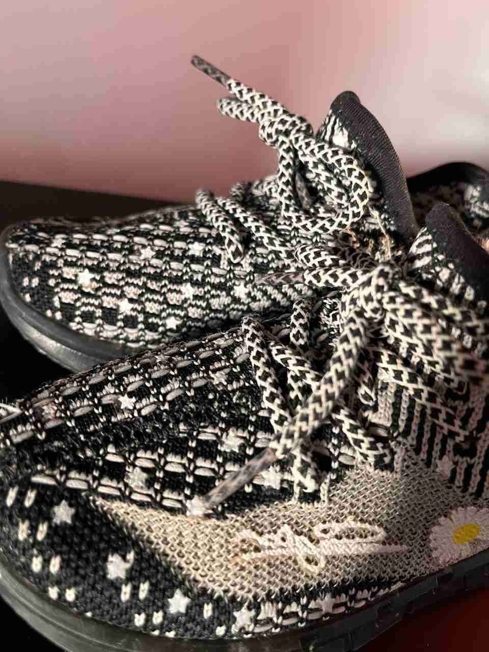 Zapatillas deportivas blanco y negro - miniatura 4