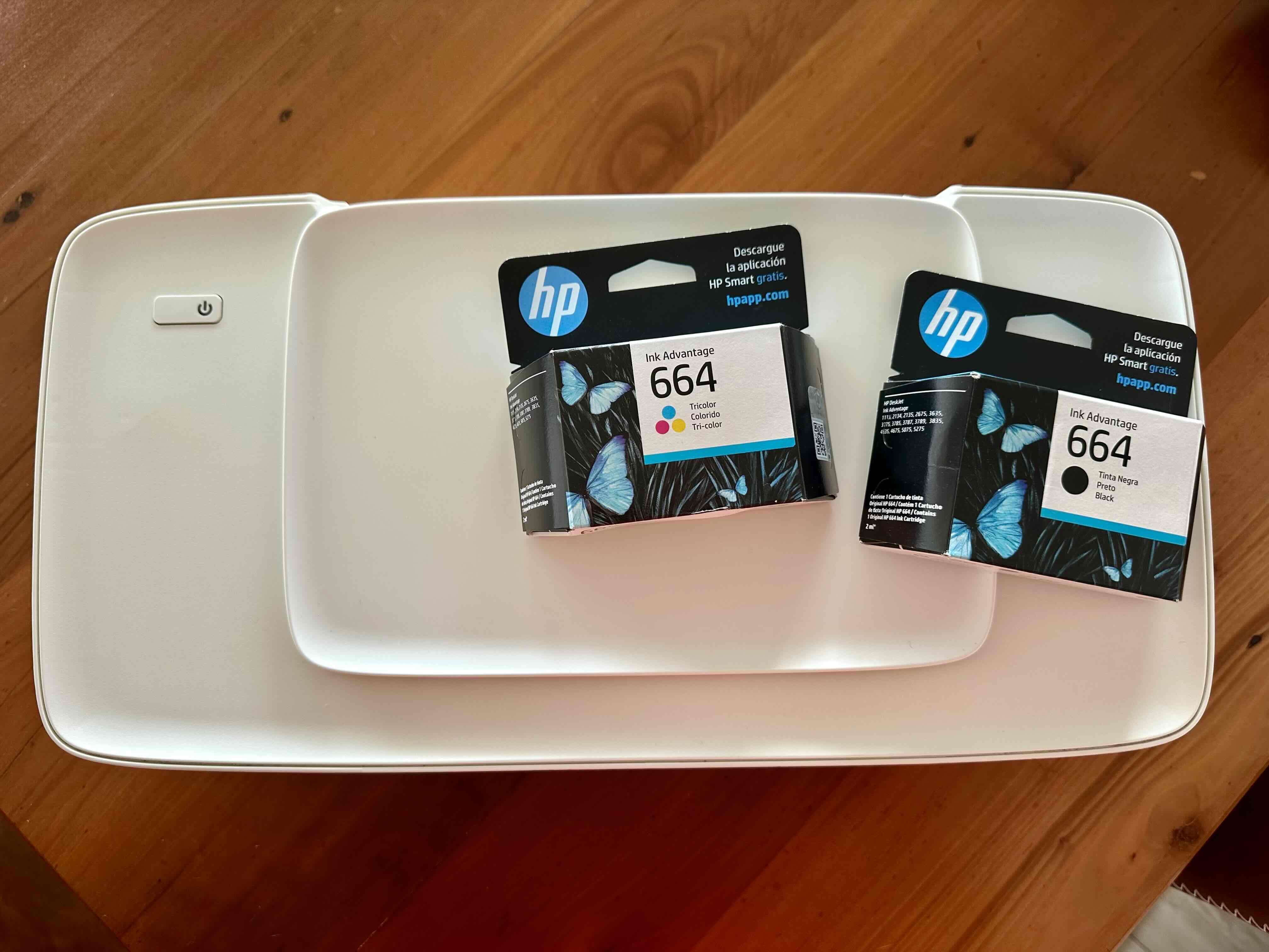 Impresora HP con cartuchos de tinta Nuevos - miniatura 2