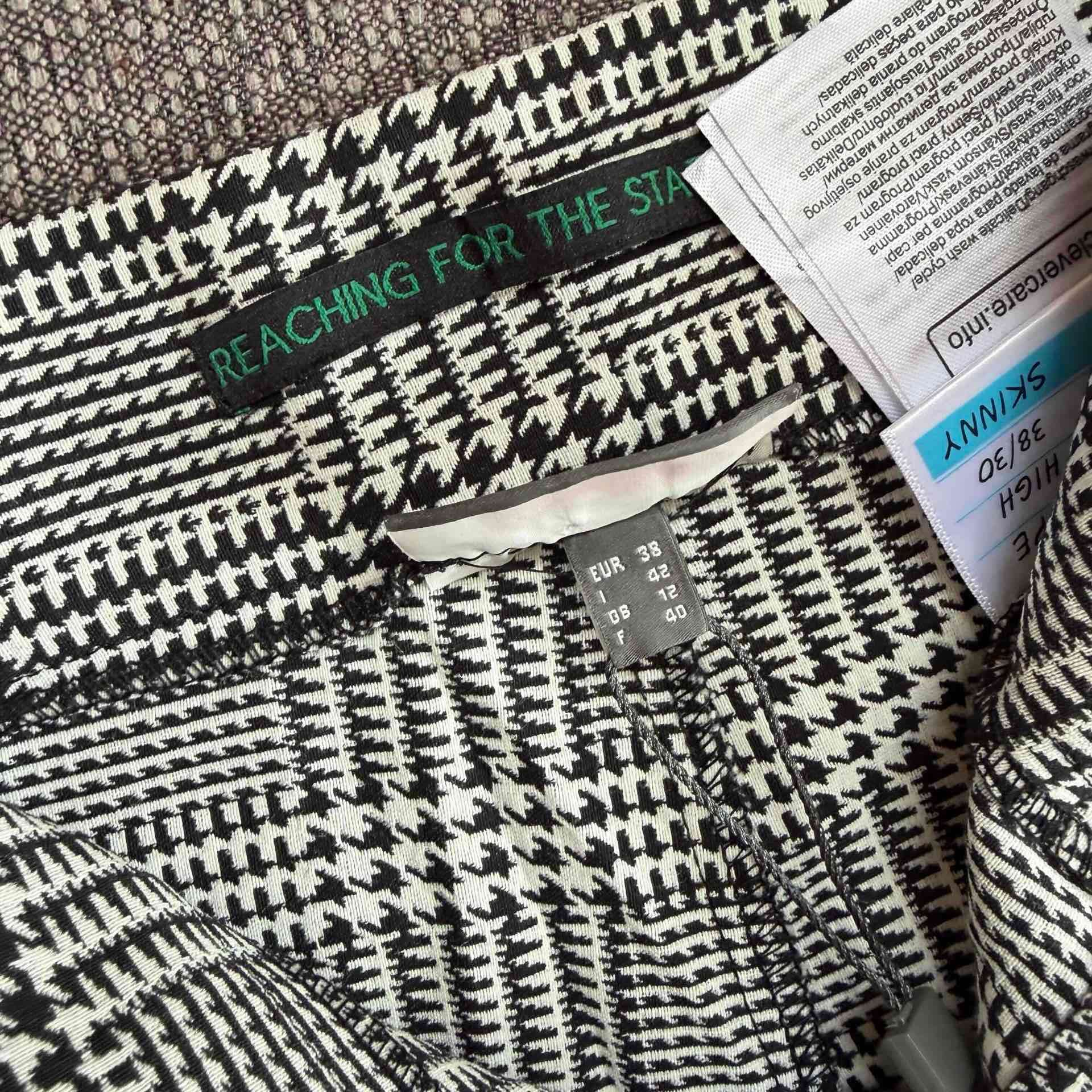 Pantalones a cuadros nuevos - miniatura 3