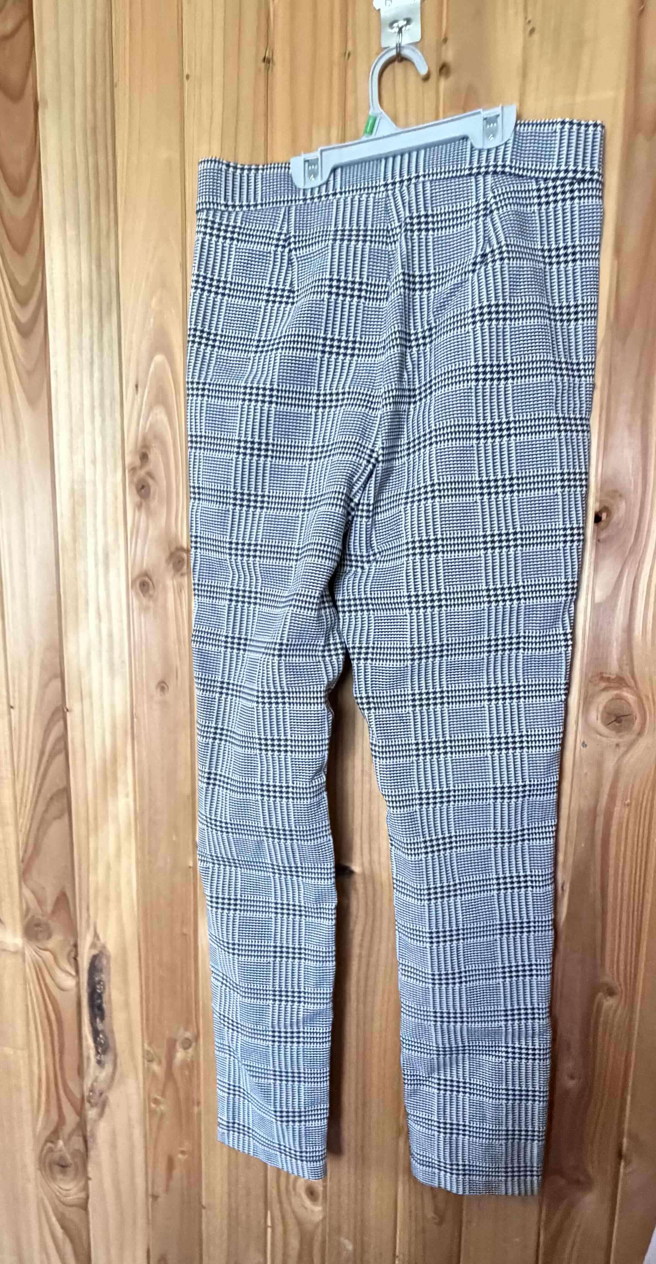 Pantalones a cuadros nuevos - miniatura 6