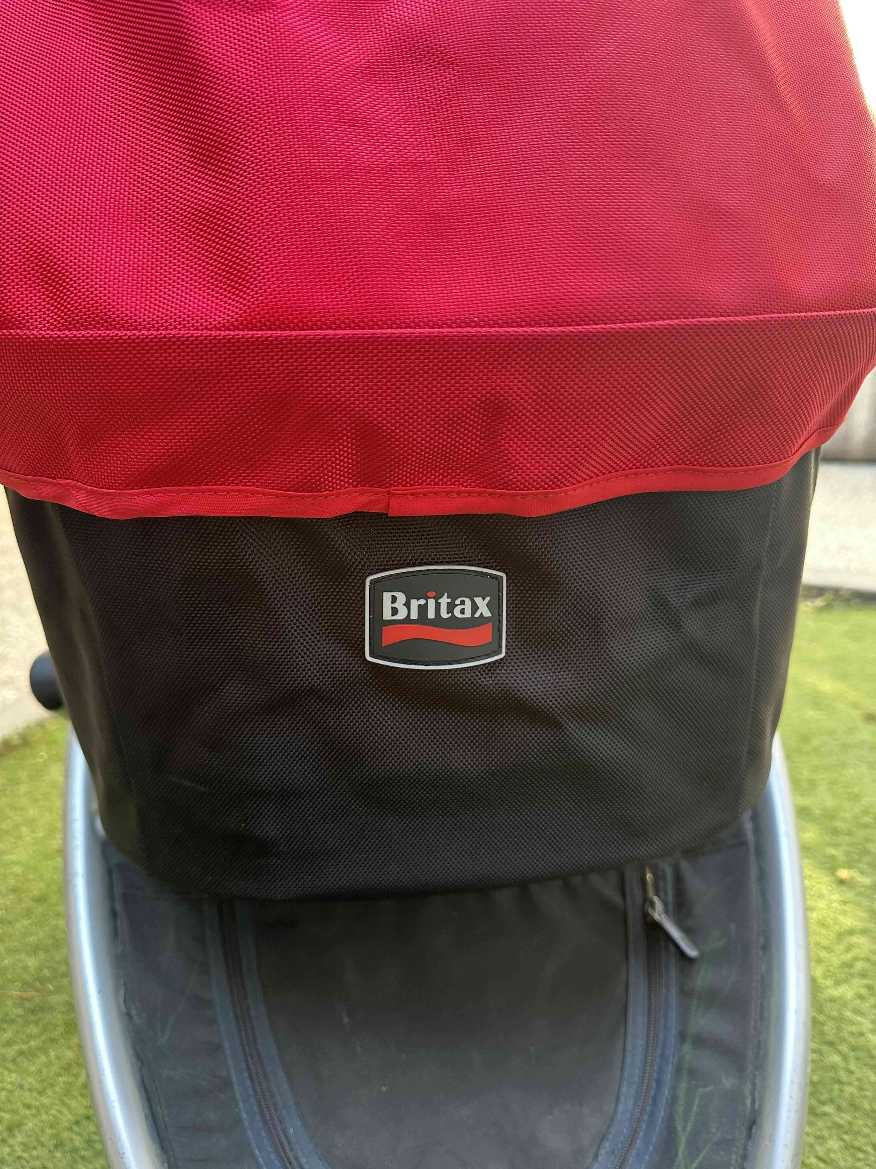 Coche de bebé rojo Britax, incluye Moises y silla - miniatura 2