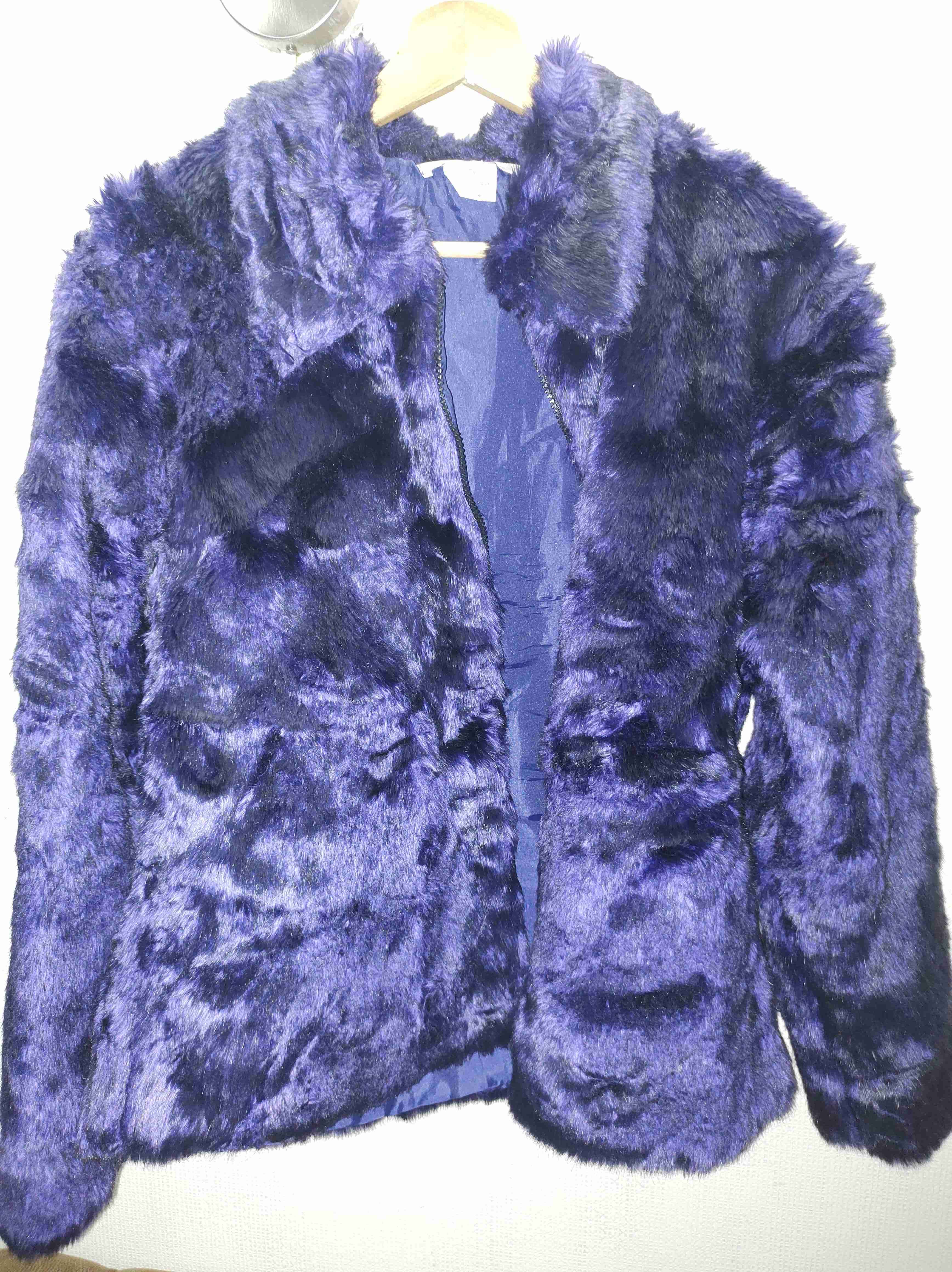 Chaqueta de piel sintética azul