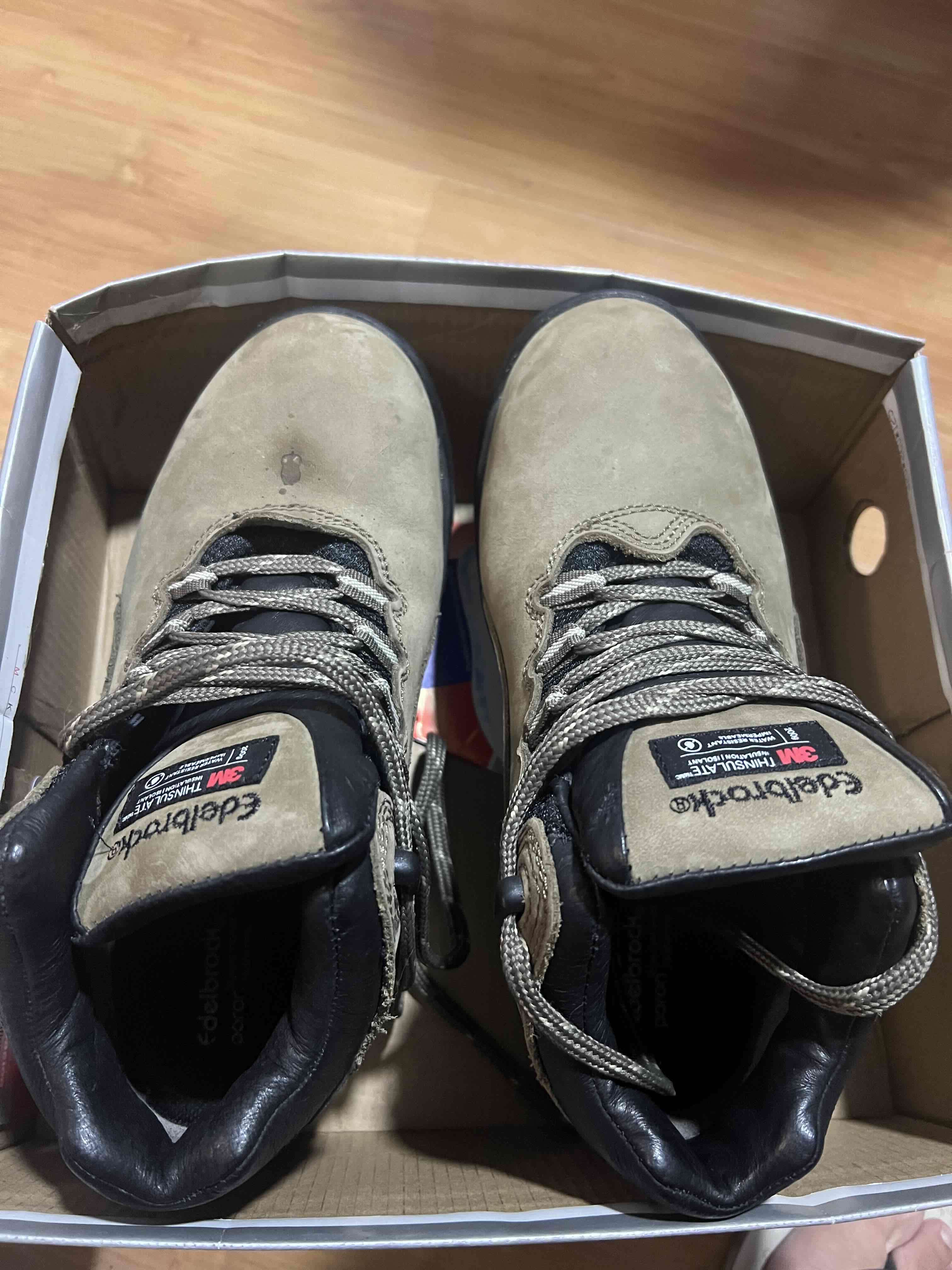 Botas de Seguridad Caterpillar beige