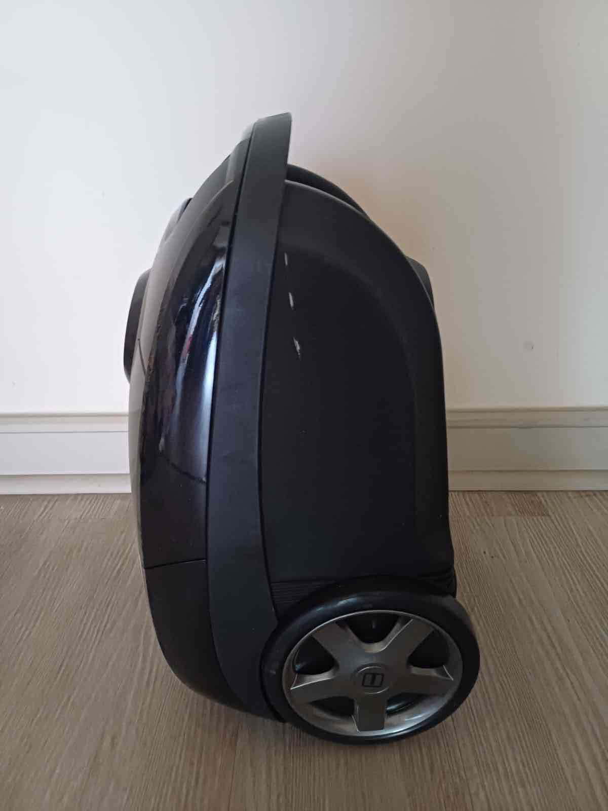 Aspiradora Thomas potente - miniatura 2