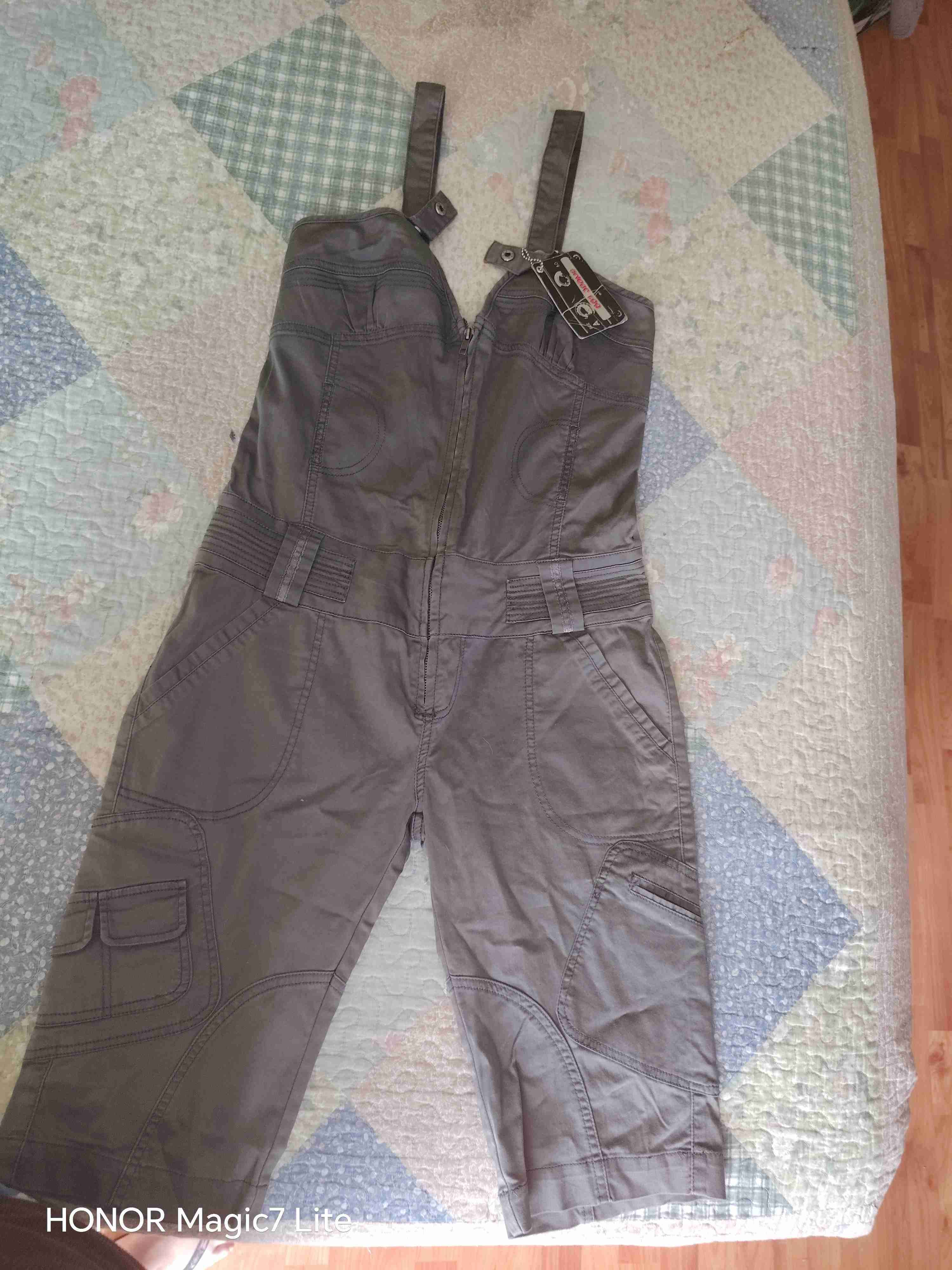 Enterito gris con bolsillos