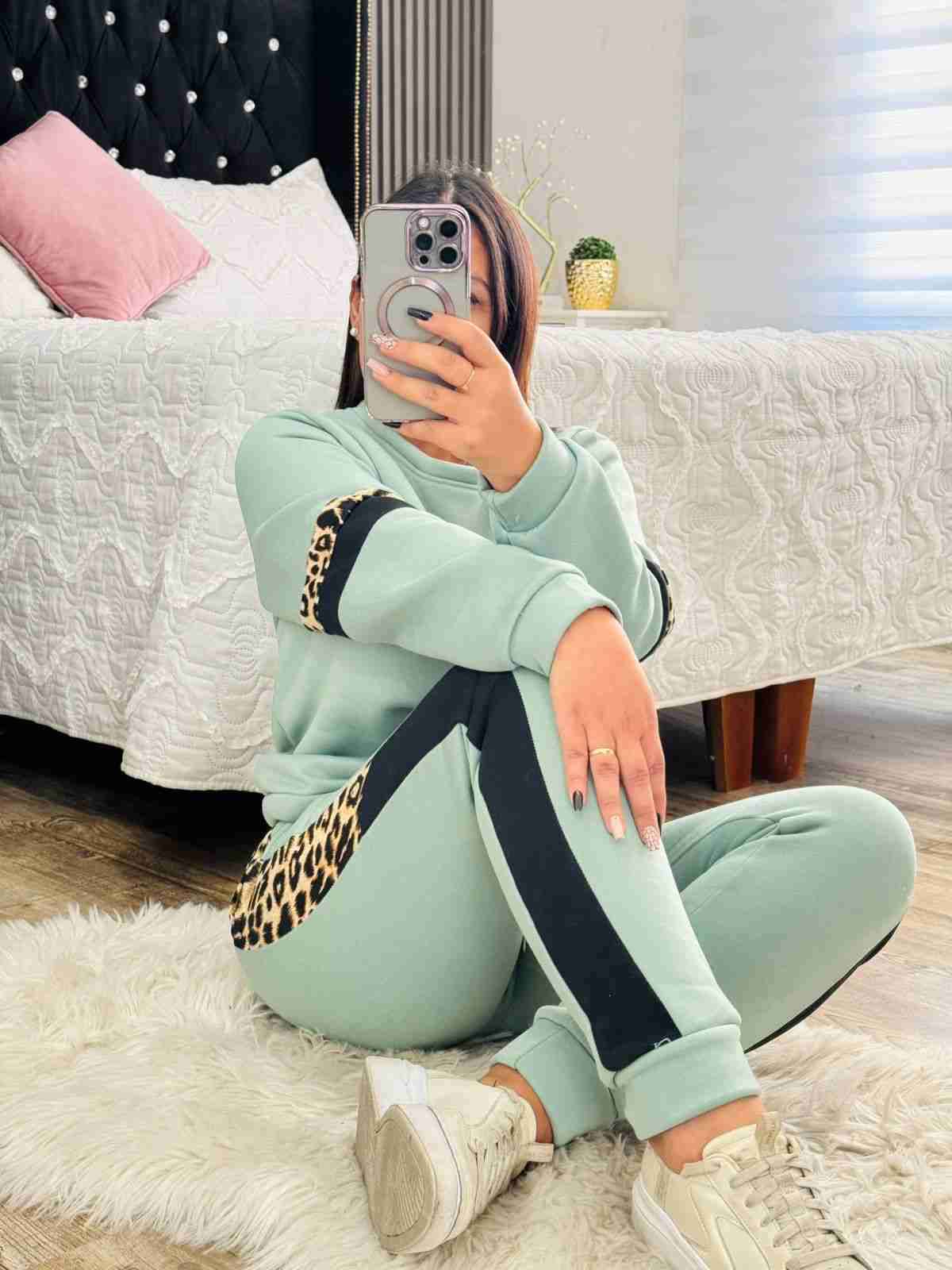 Conjunto con estampado - miniatura 4