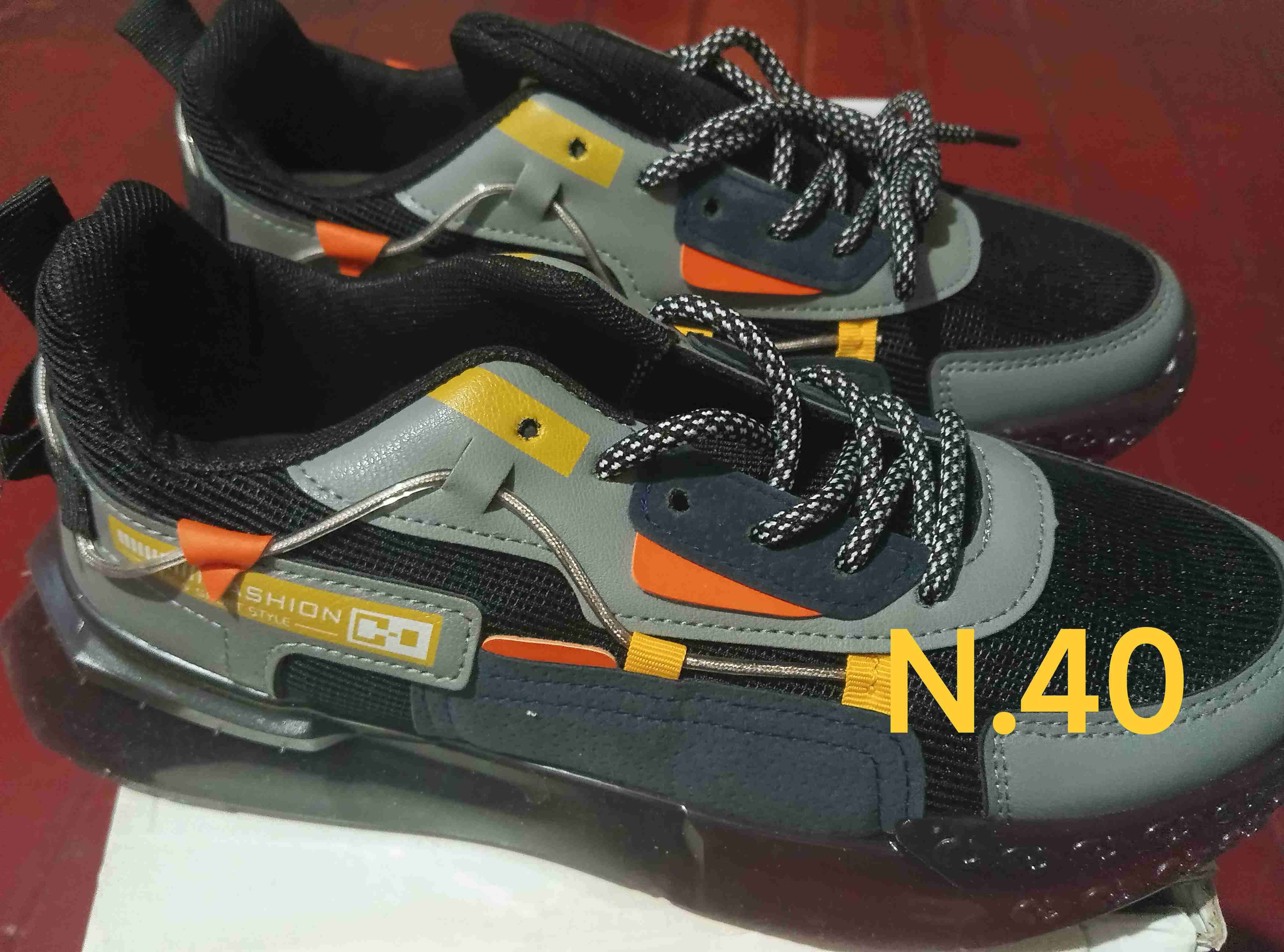 Zapatillas deportivas - miniatura 2