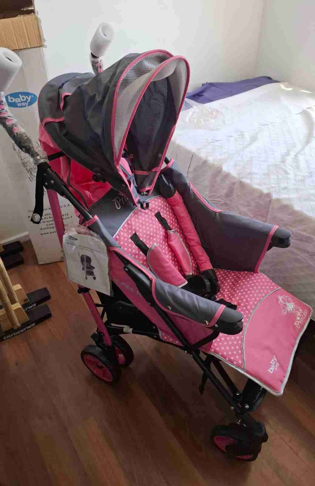 Coche de bebé rosa "Princess" - miniatura 3