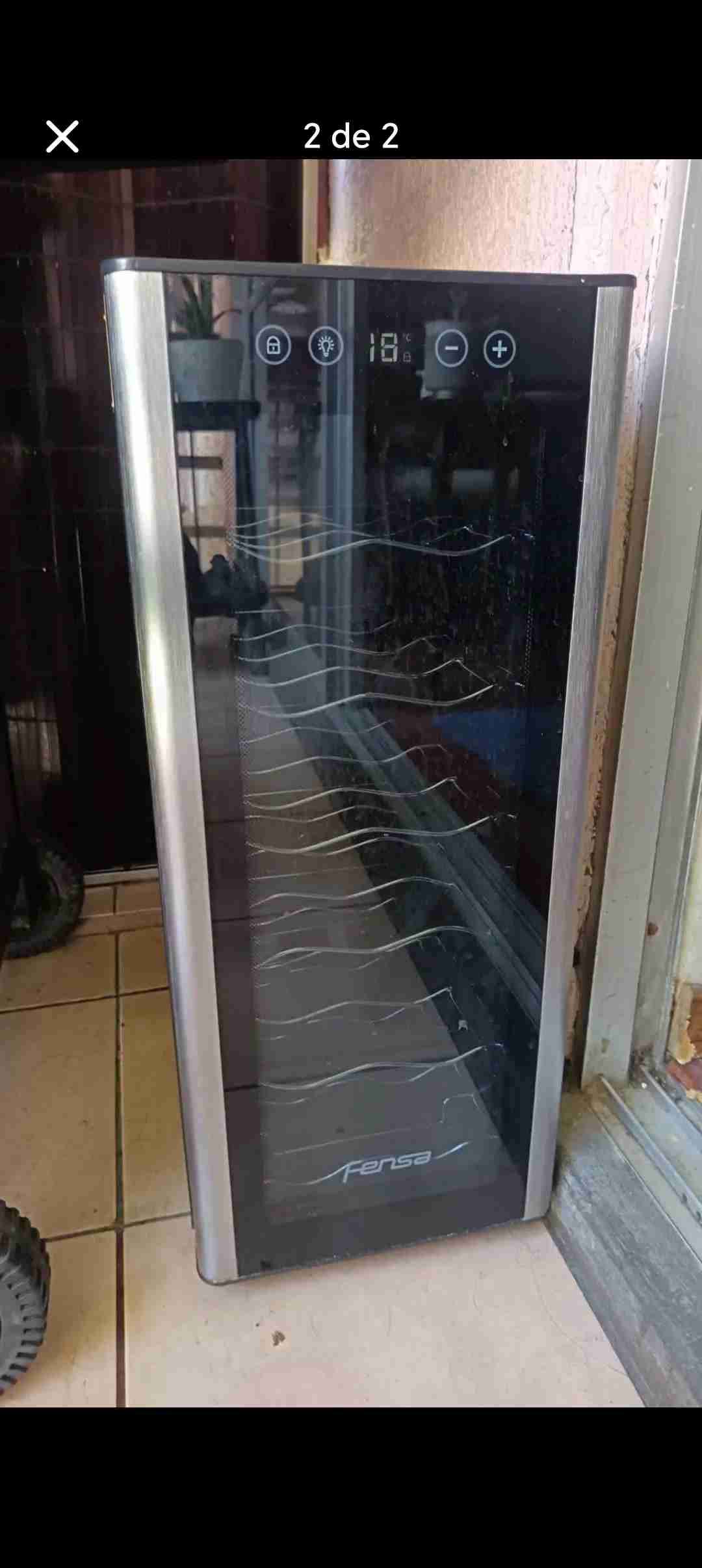 Refrigerador de vinos Fensa