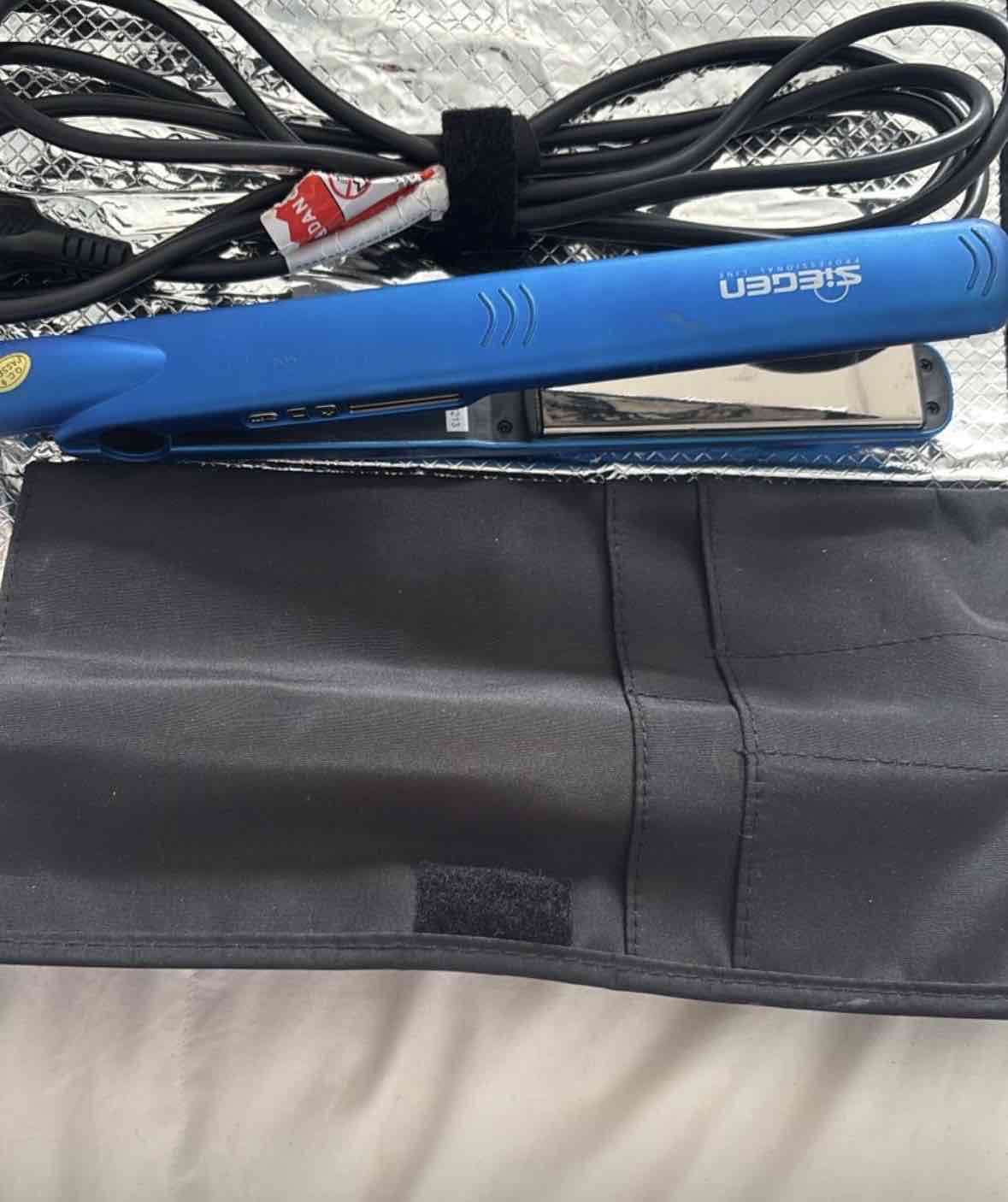 Plancha de pelo azul Siegen