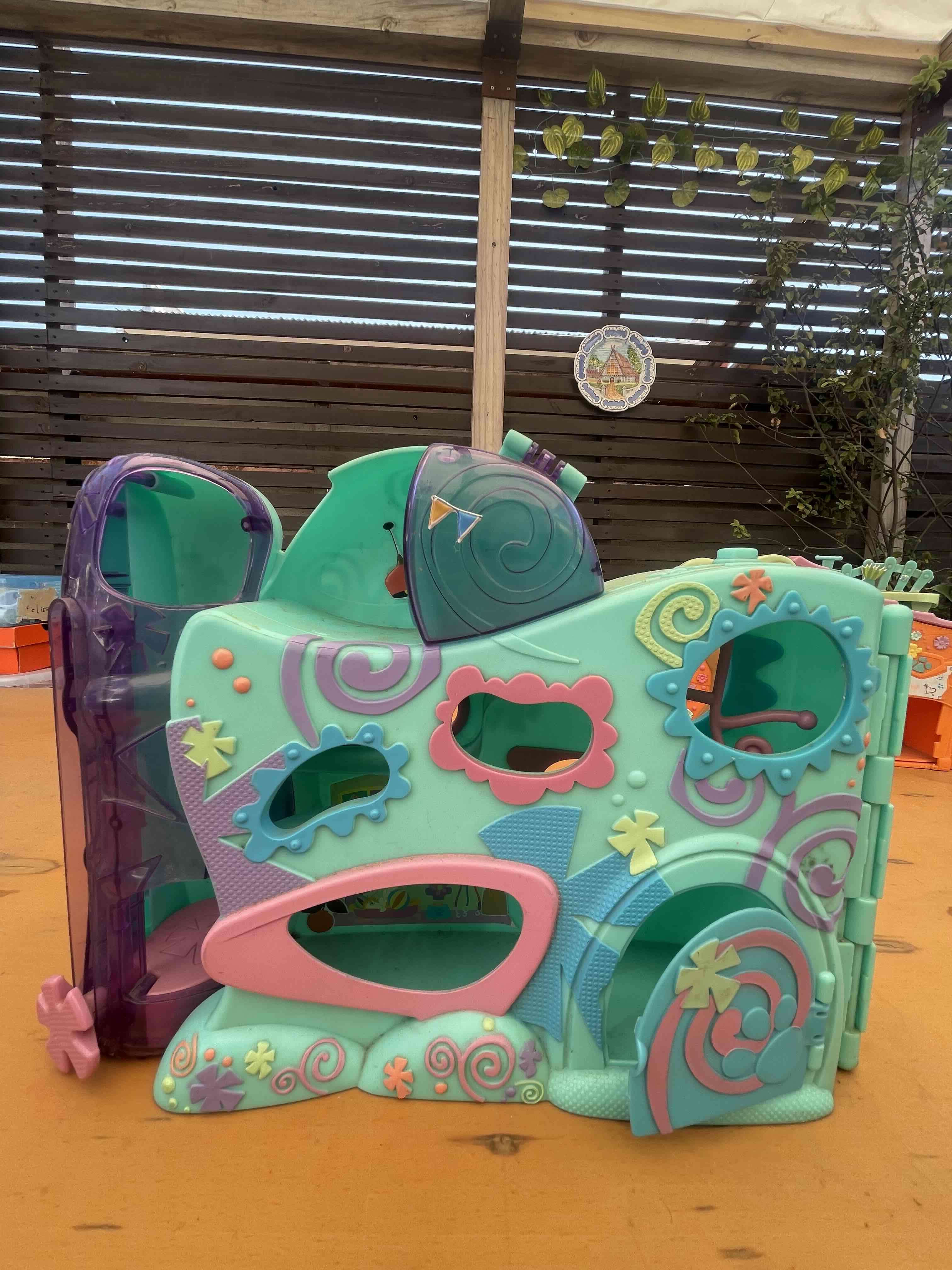 Casa de juego plegable para niños. little Pet shop - miniatura 2