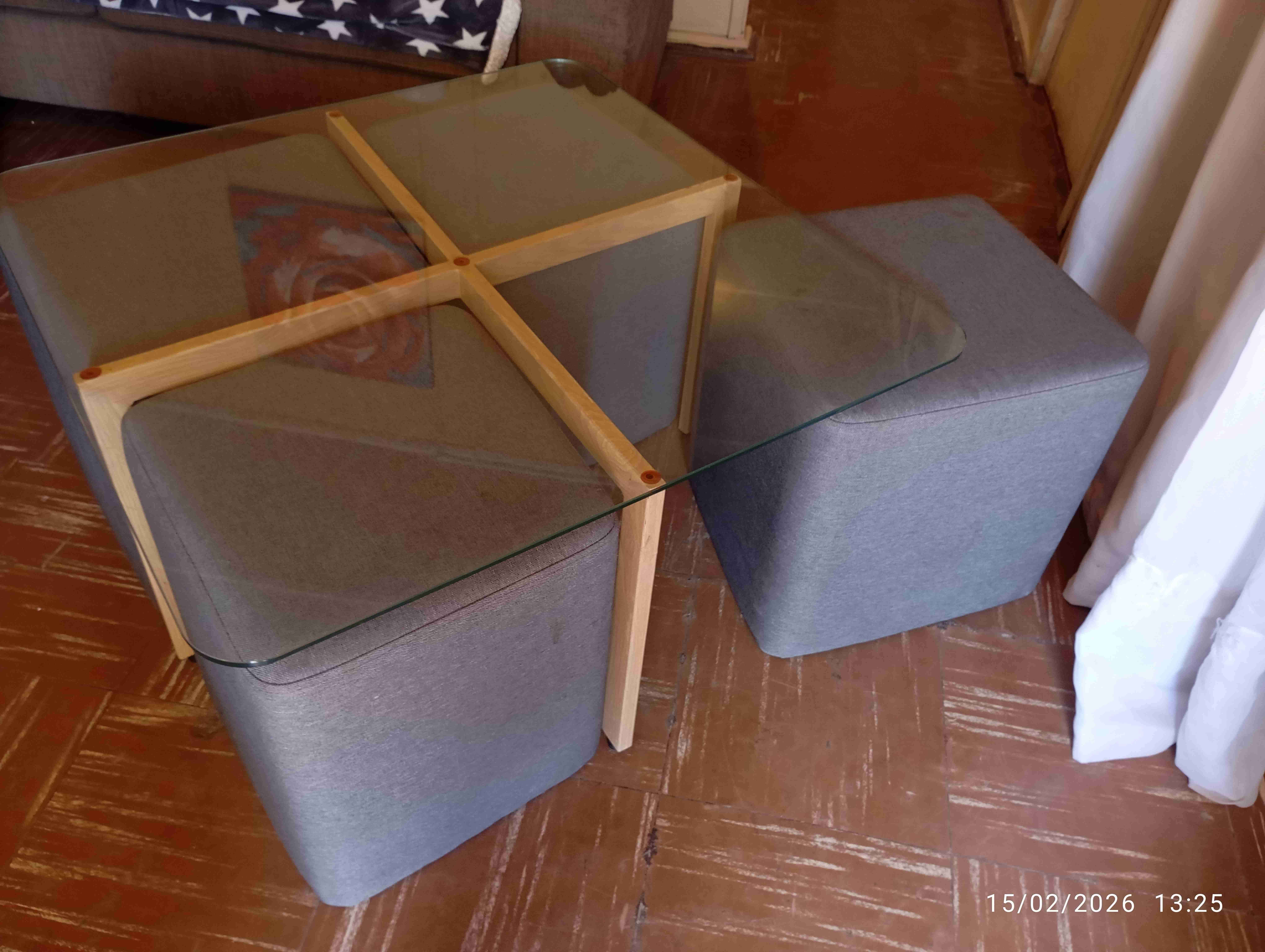 Mesa de centro con superficie de vidrio - miniatura 2