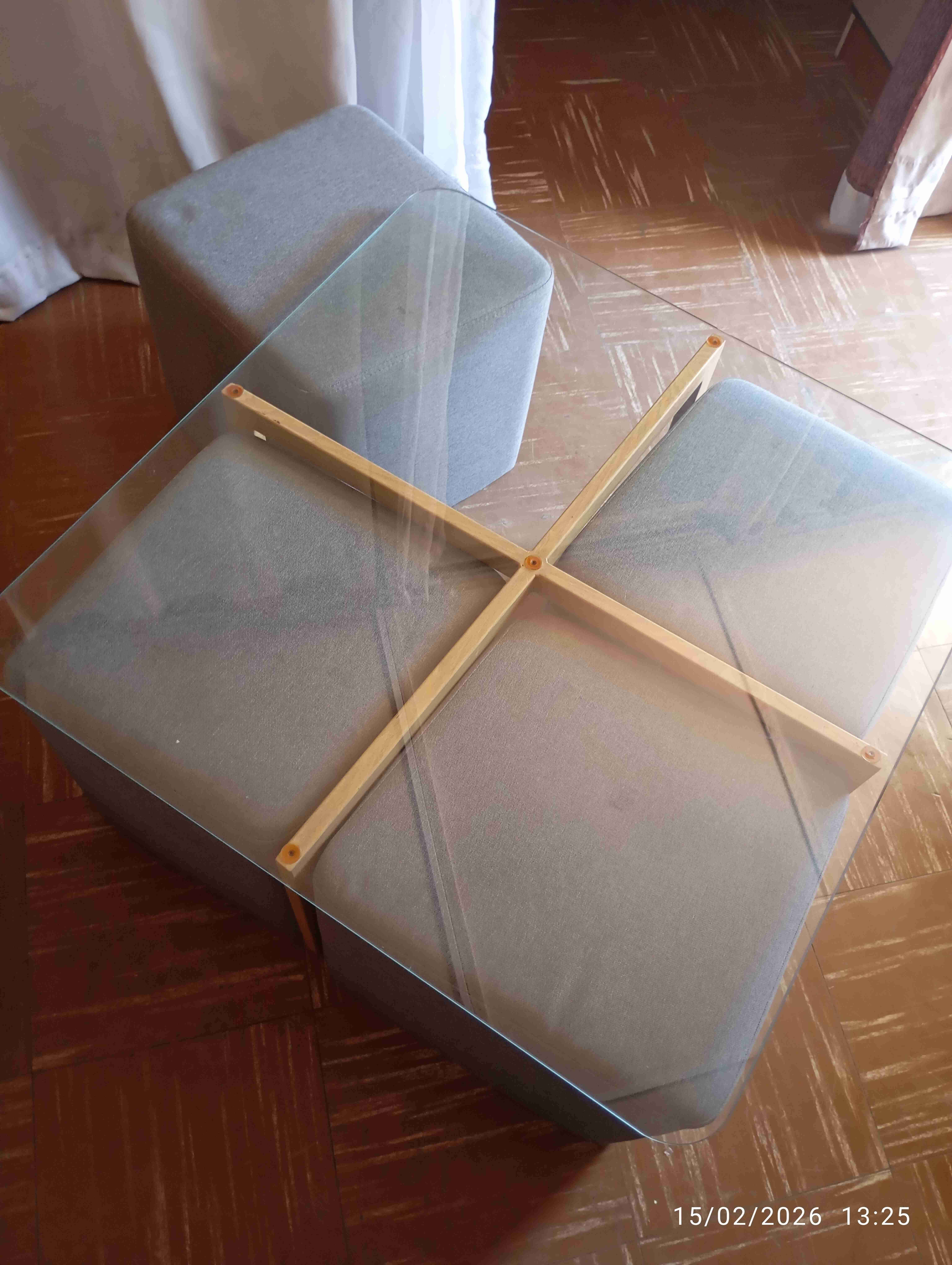 Mesa de centro con superficie de vidrio - miniatura 3