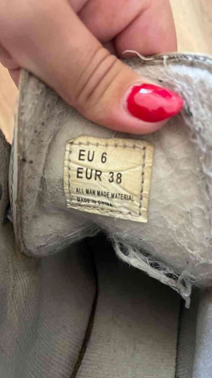 Patines de cuatro ruedas blancos - miniatura 5