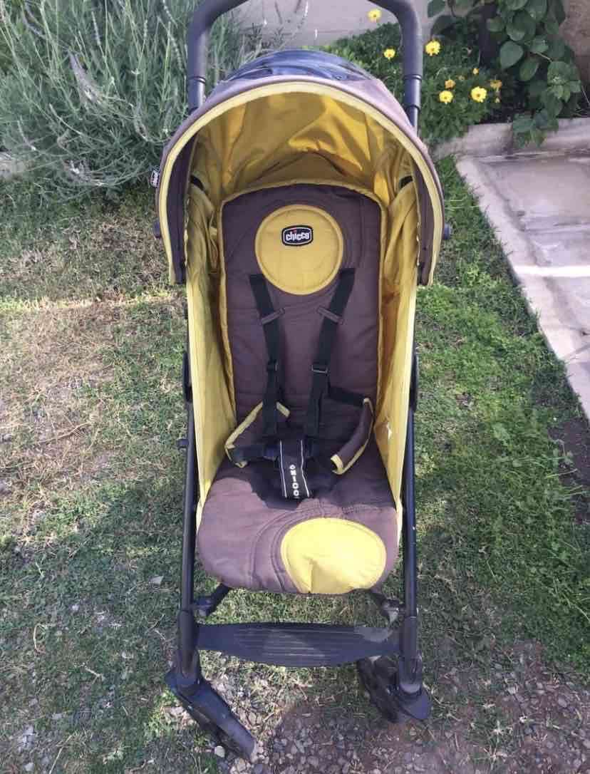 Coche de bebé plegable marca CHICCO - miniatura 2