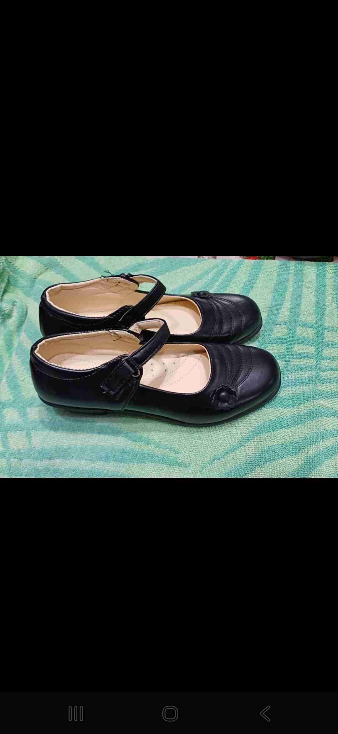 Zapatos negros para niñas - miniatura 2