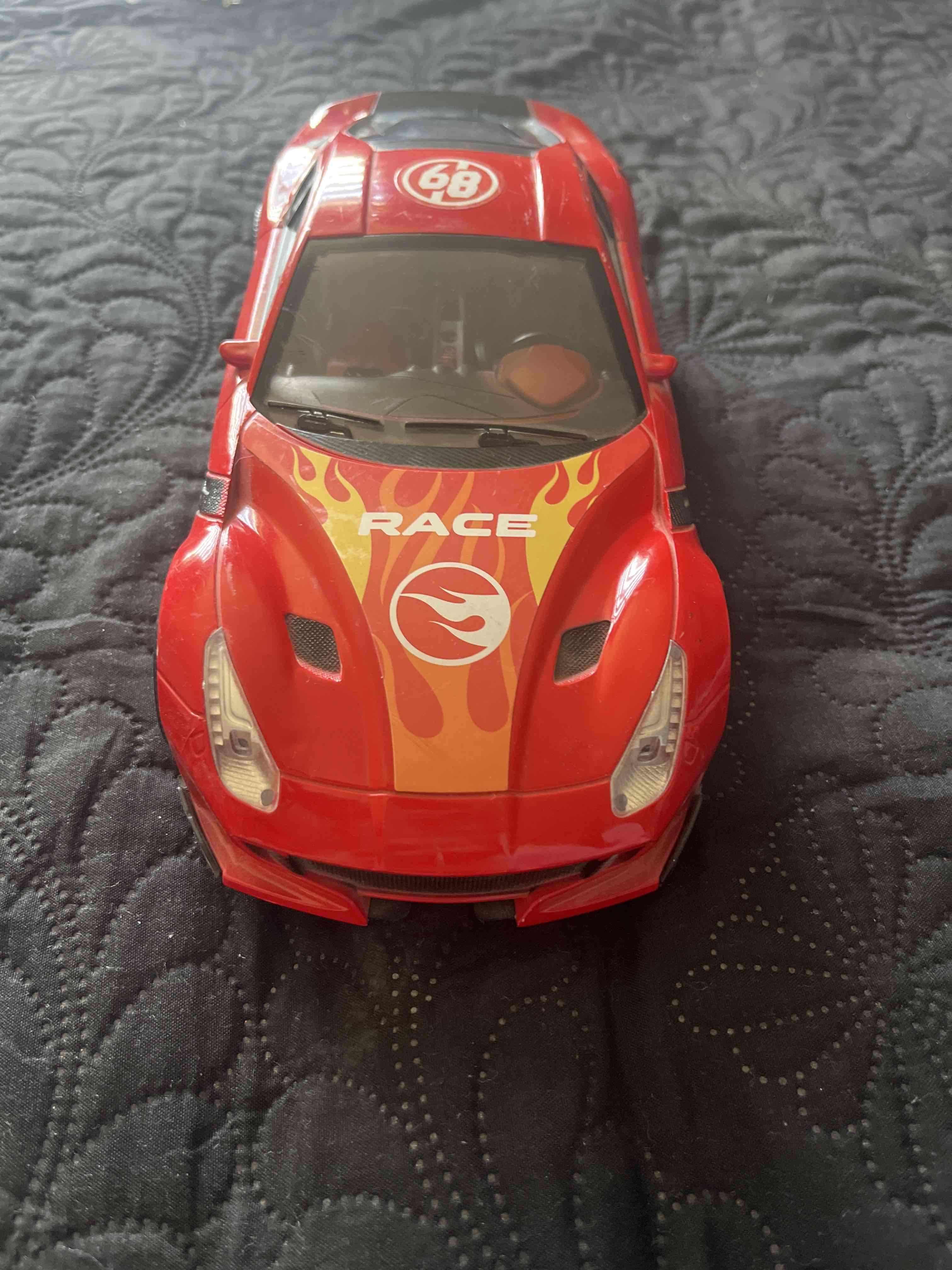 Auto de juguete Hot Wheels rojo - miniatura 2