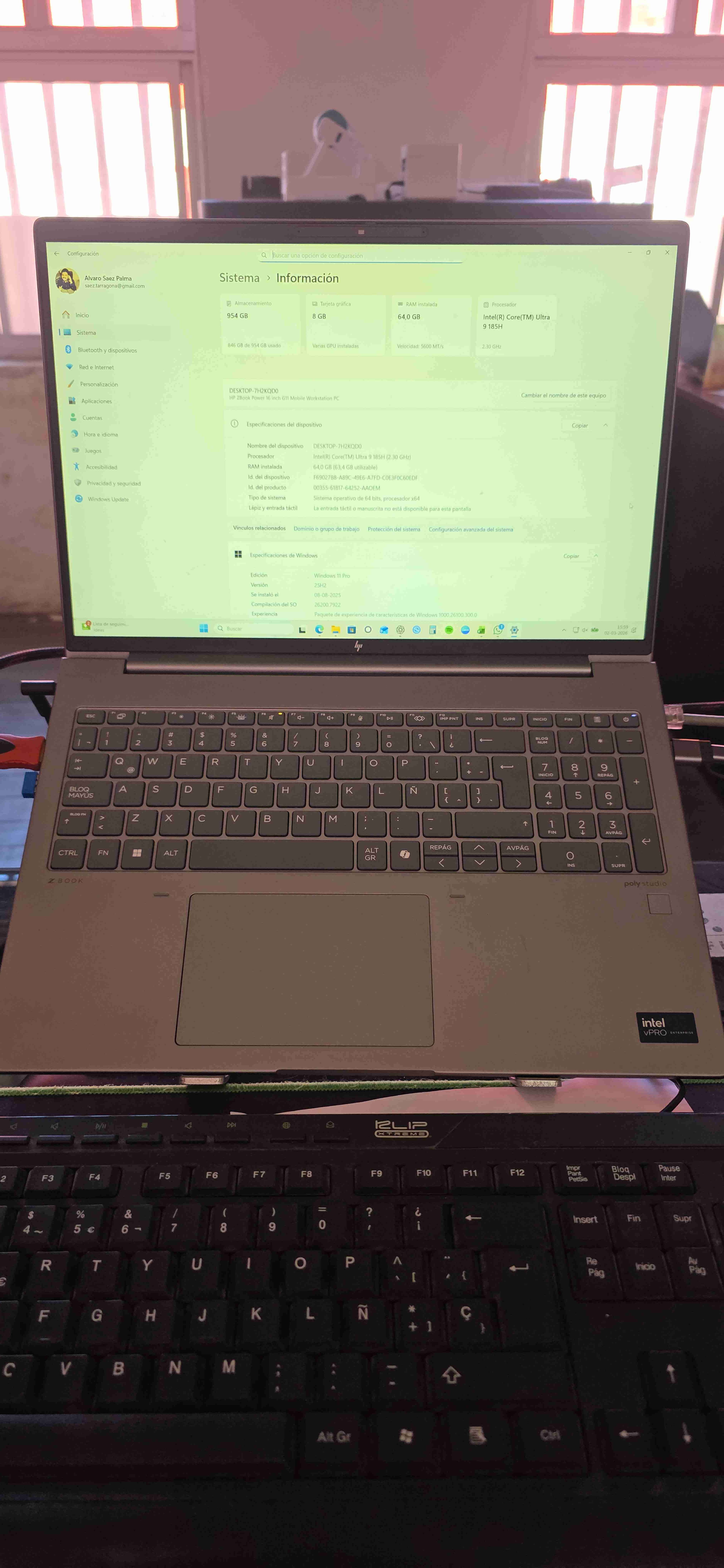 HP ZBook Power 16" G11 - miniatura 2