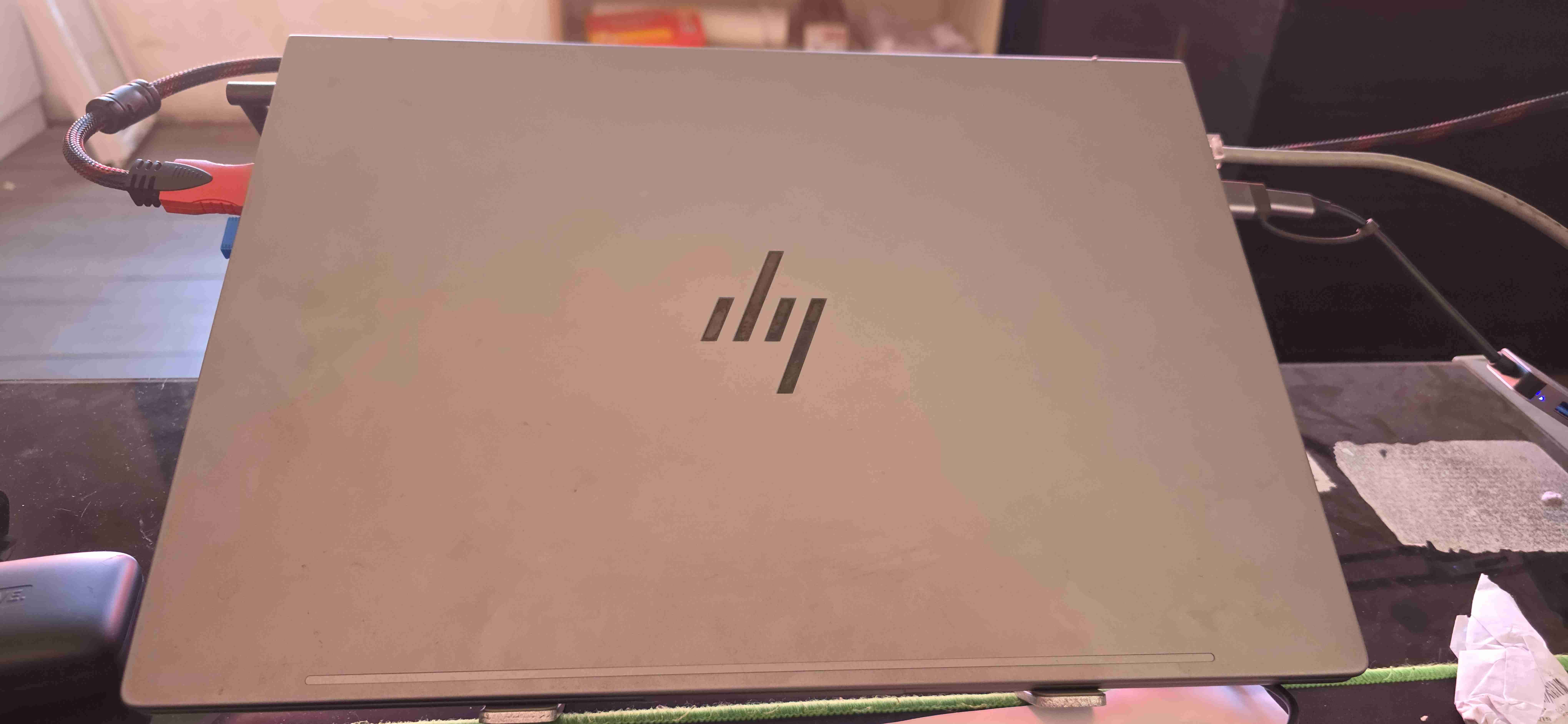 HP ZBook Power 16" G11 - miniatura 3