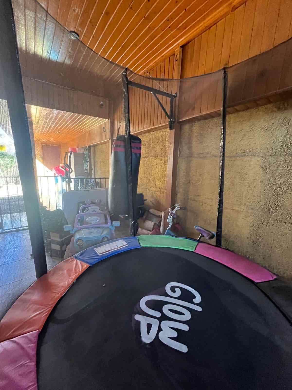 Cama elástica con red de seguridad - miniatura 3