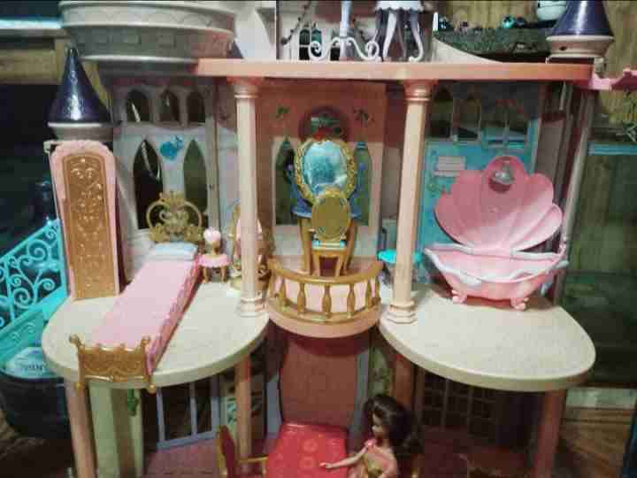 Castillo de muñecas Disney - miniatura 2