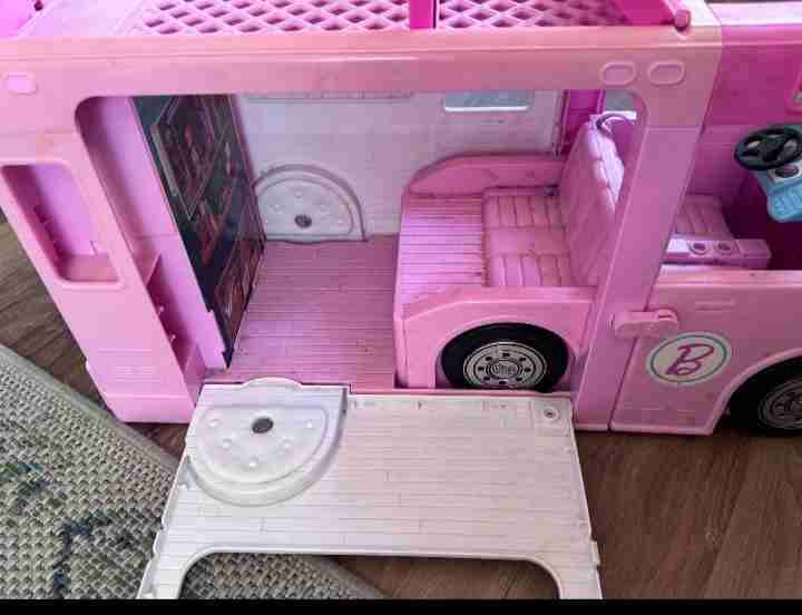 Casa rodante Barbie - miniatura 3