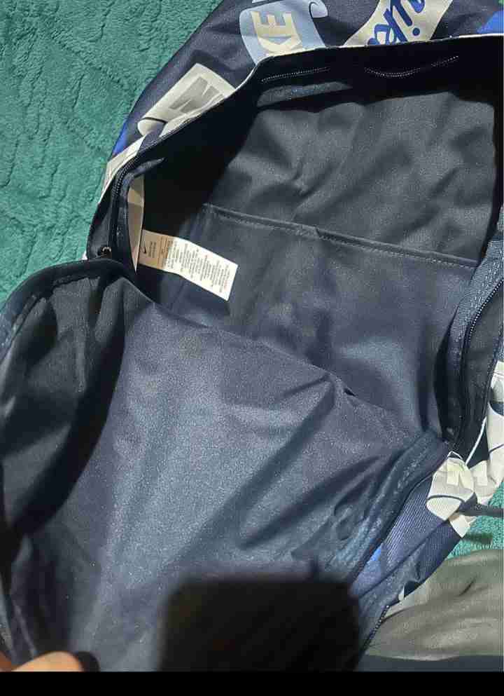 Mochila Nike con logo grande - miniatura 3