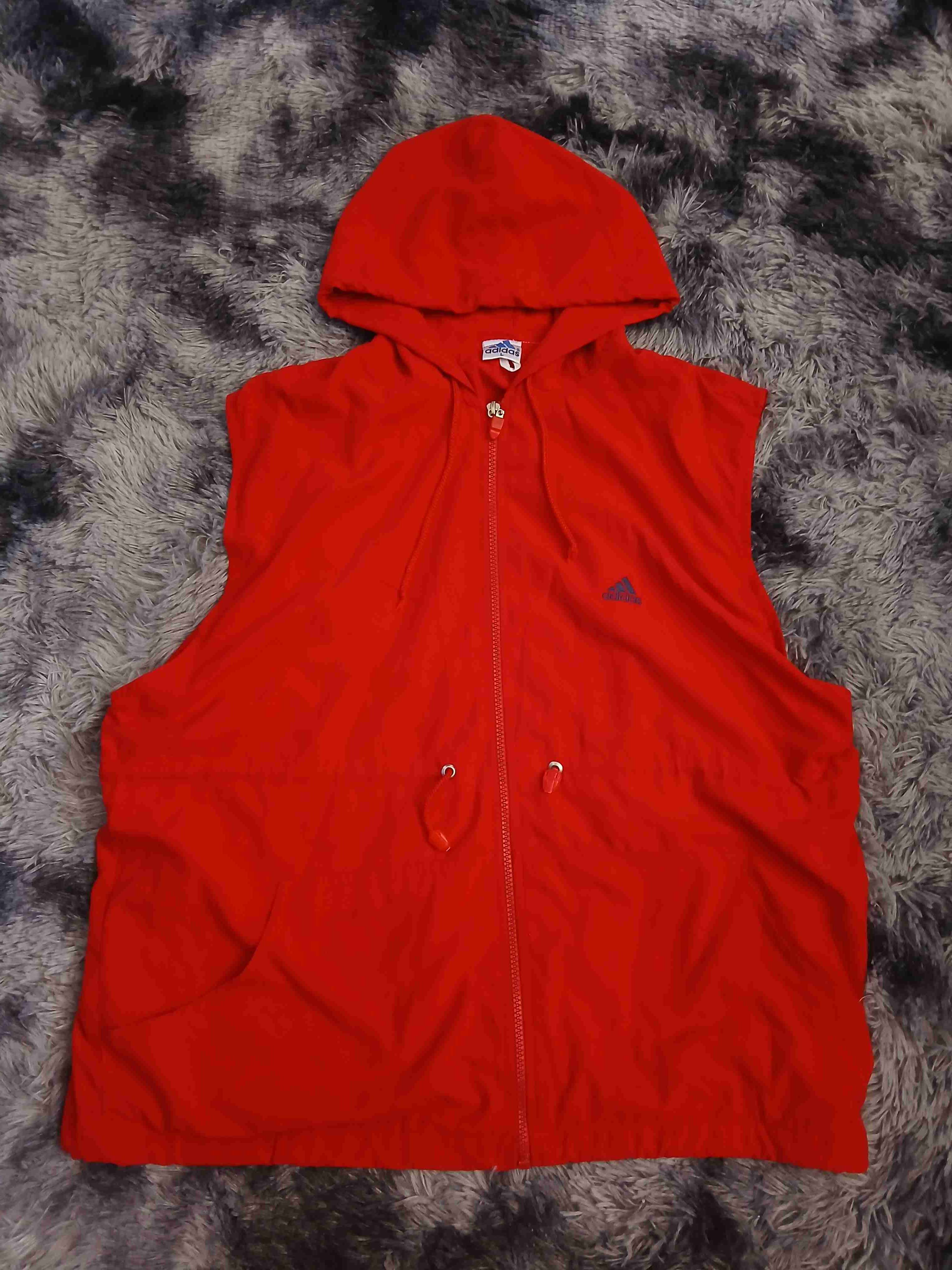Chaleco sin mangas rojo Adidas