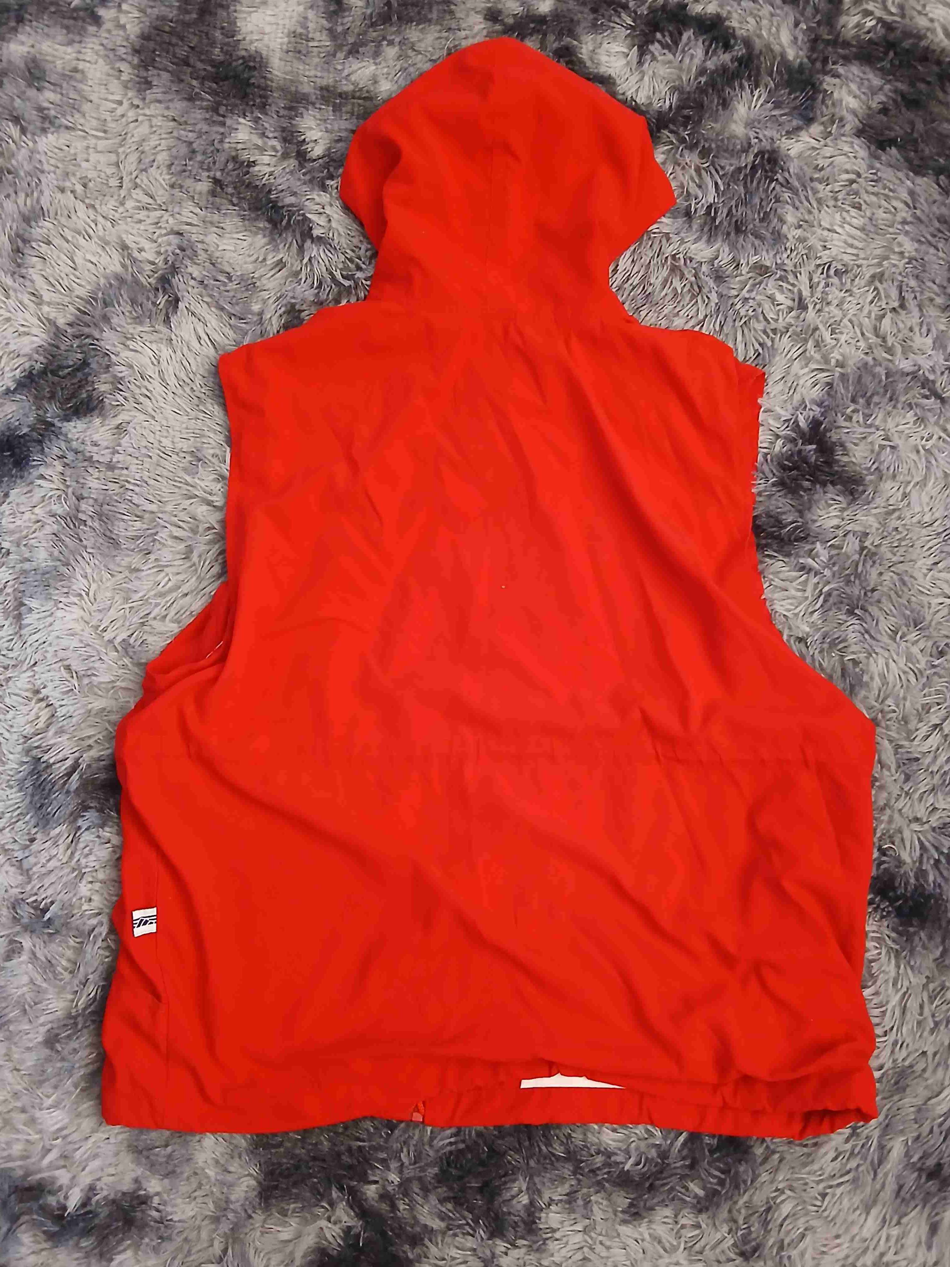 Chaleco sin mangas rojo Adidas - miniatura 2