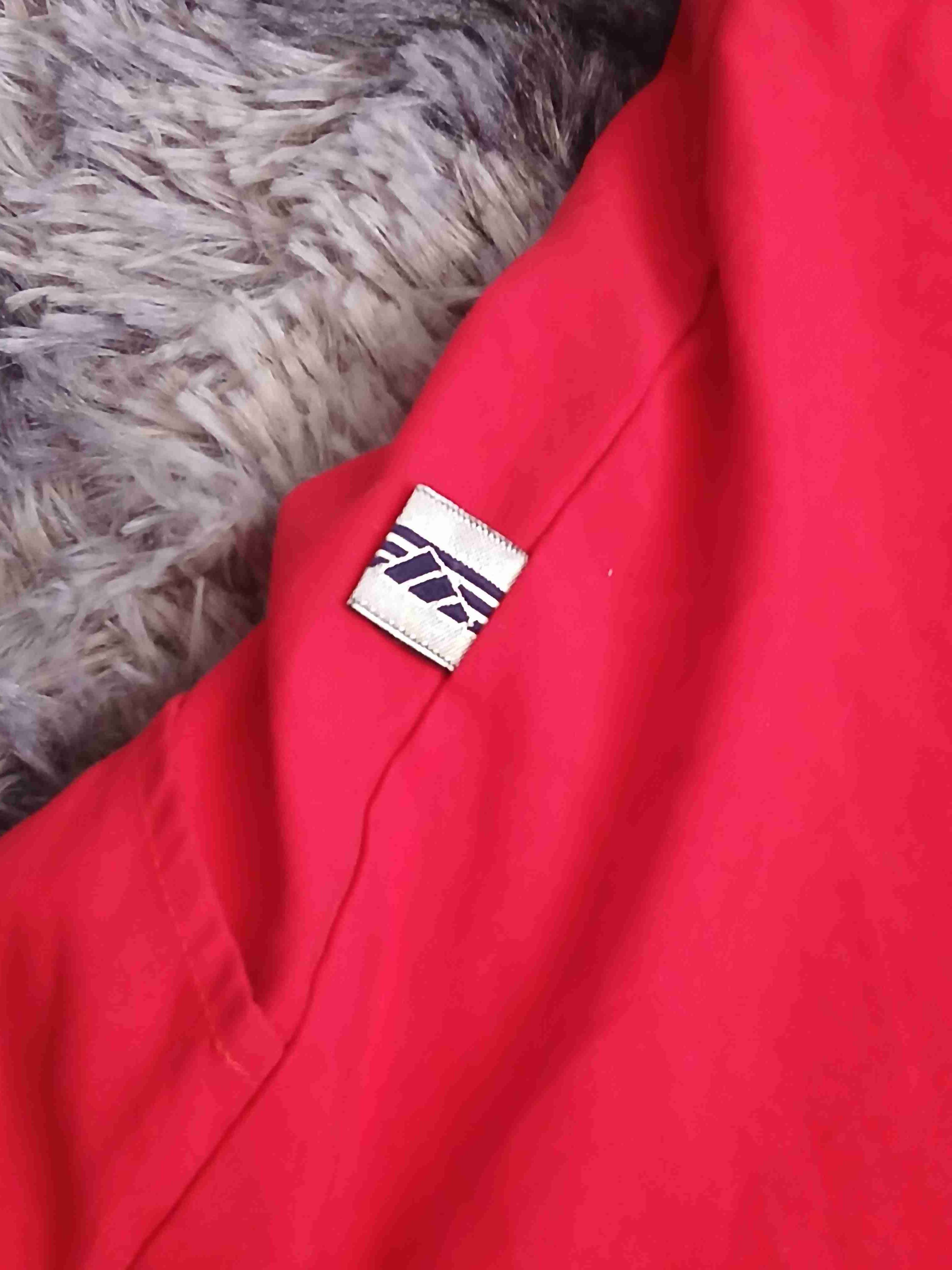 Chaleco sin mangas rojo Adidas - miniatura 5