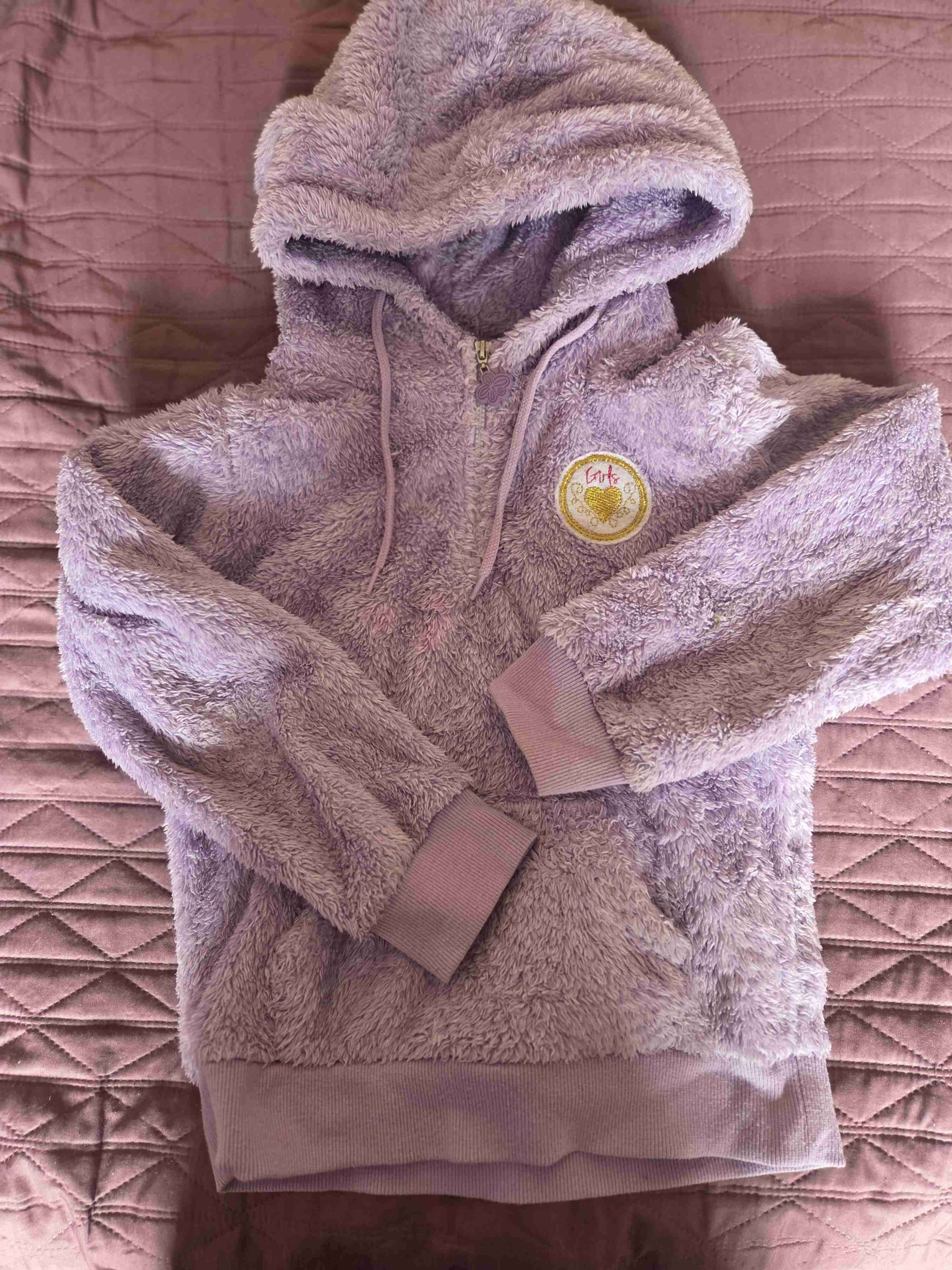 Polerón morado con capucha talla 8