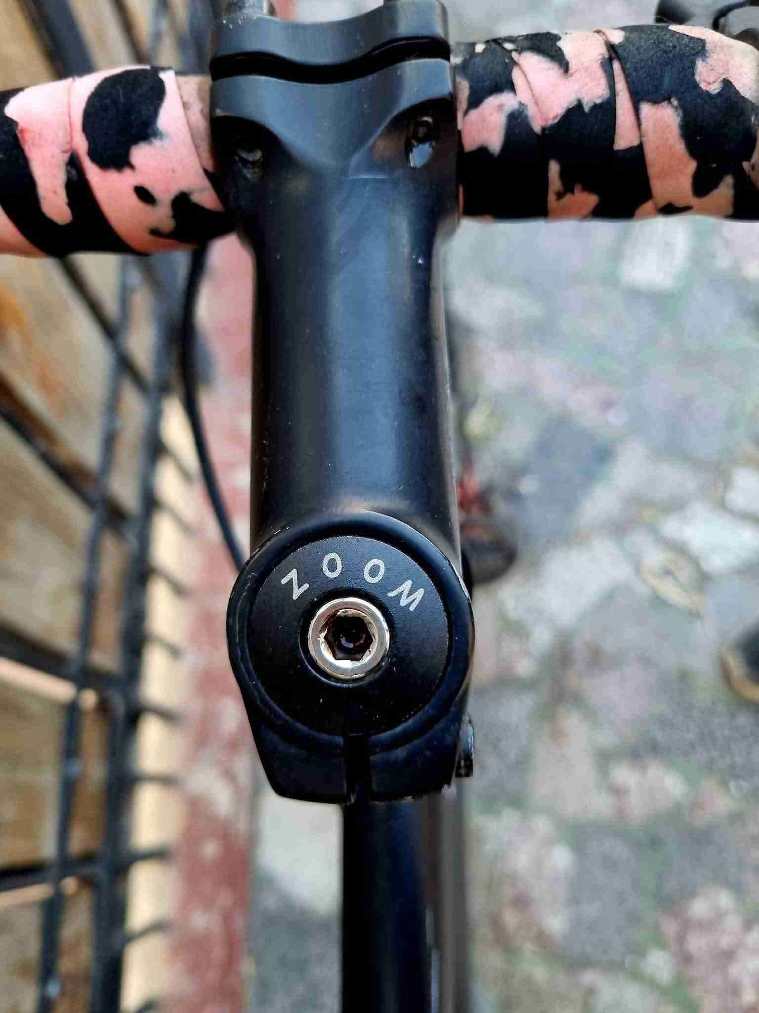 Bicicleta fija negra fixie - miniatura 2