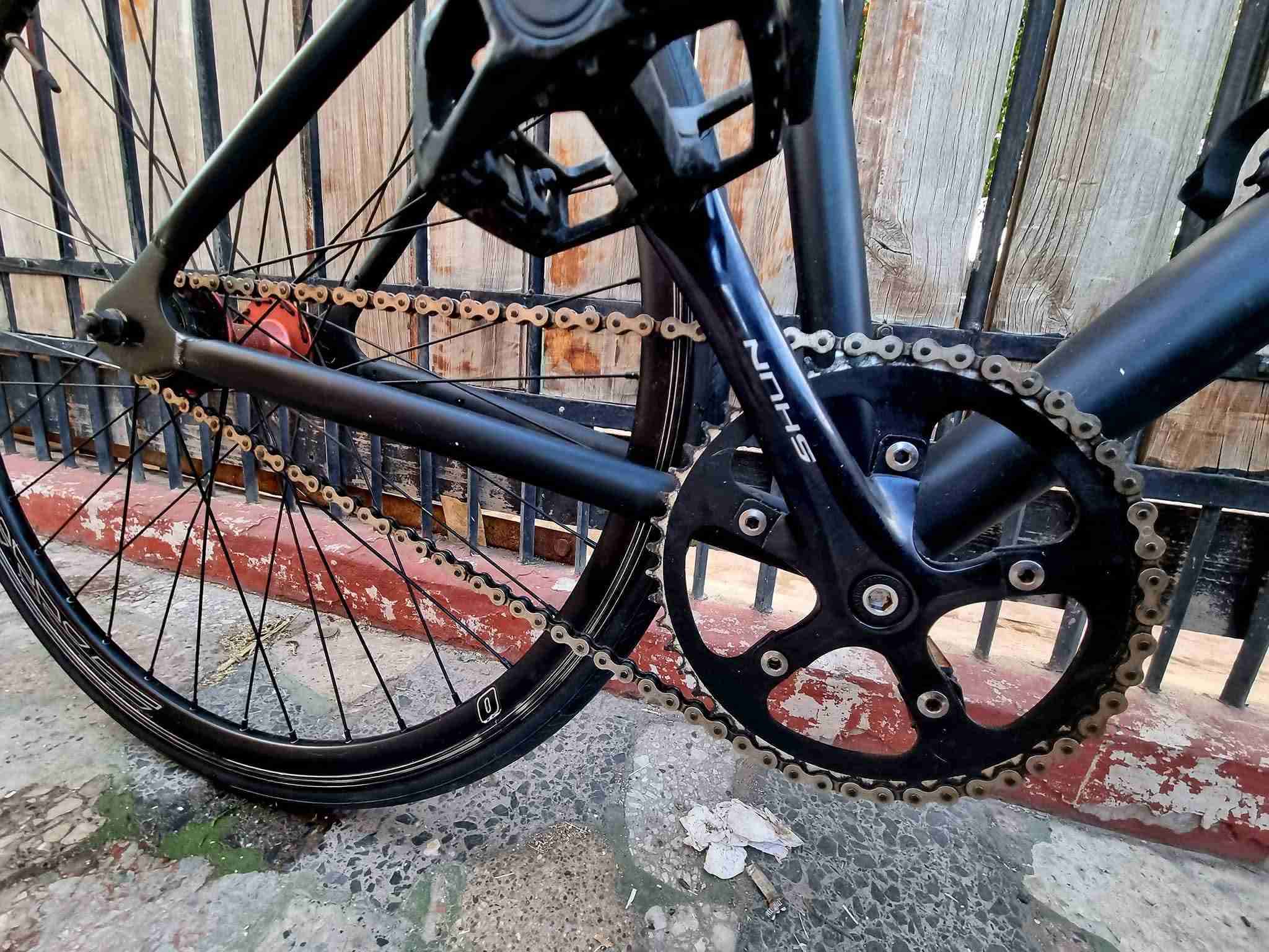 Bicicleta fija negra fixie - miniatura 5