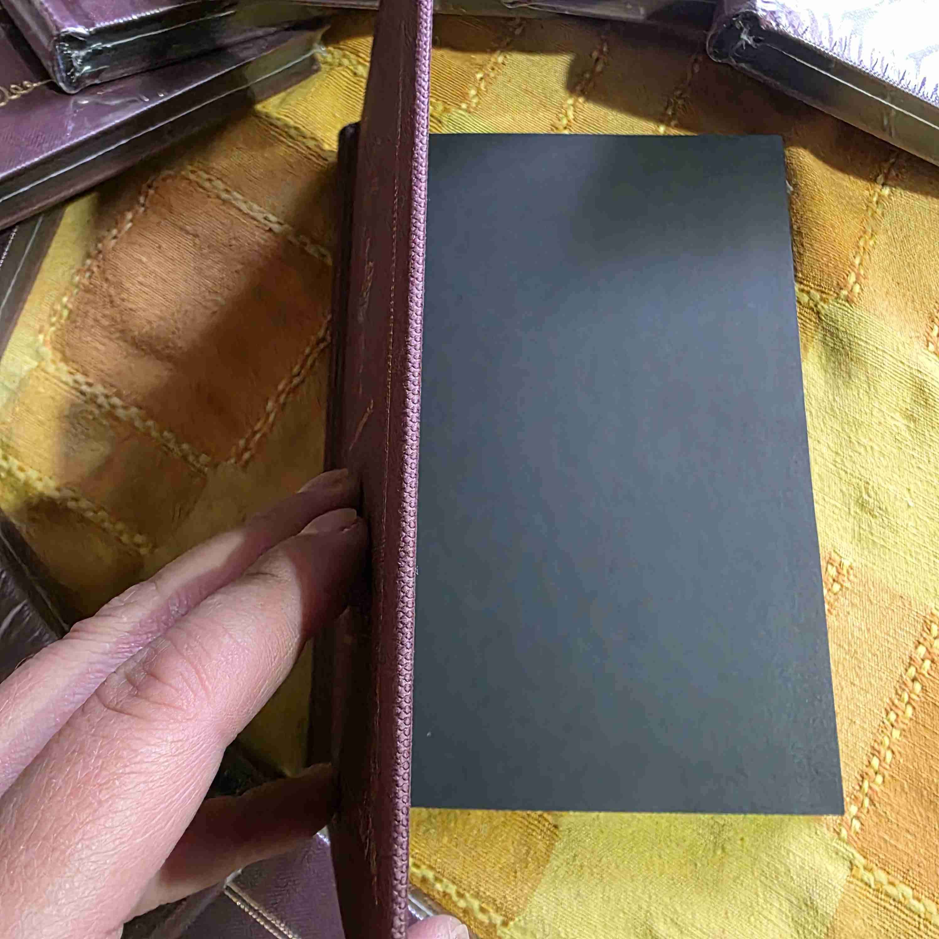 Libreta para dibujae tapa dura sellada - miniatura 3