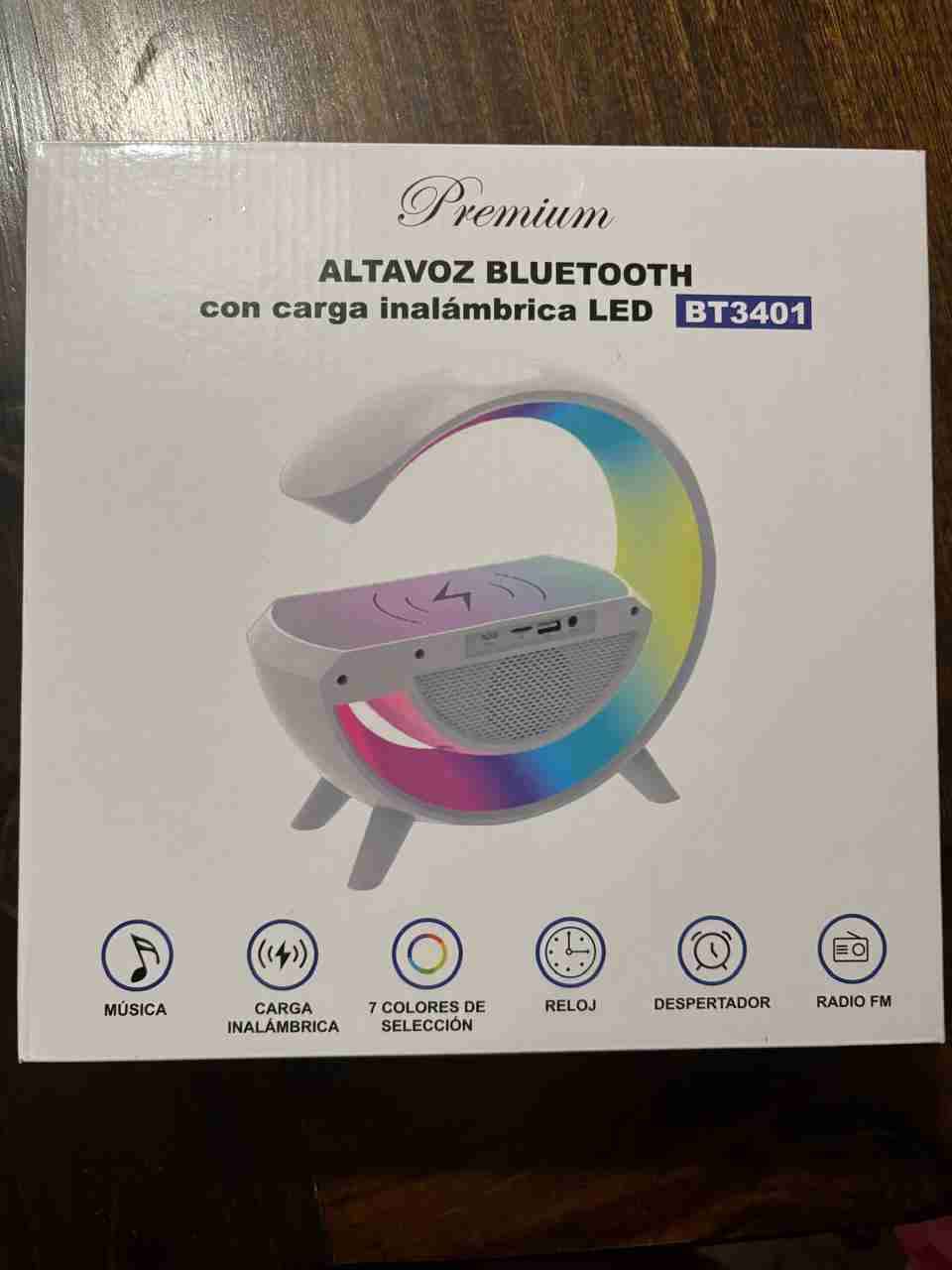 Altavoz Bluetooth con carga LED