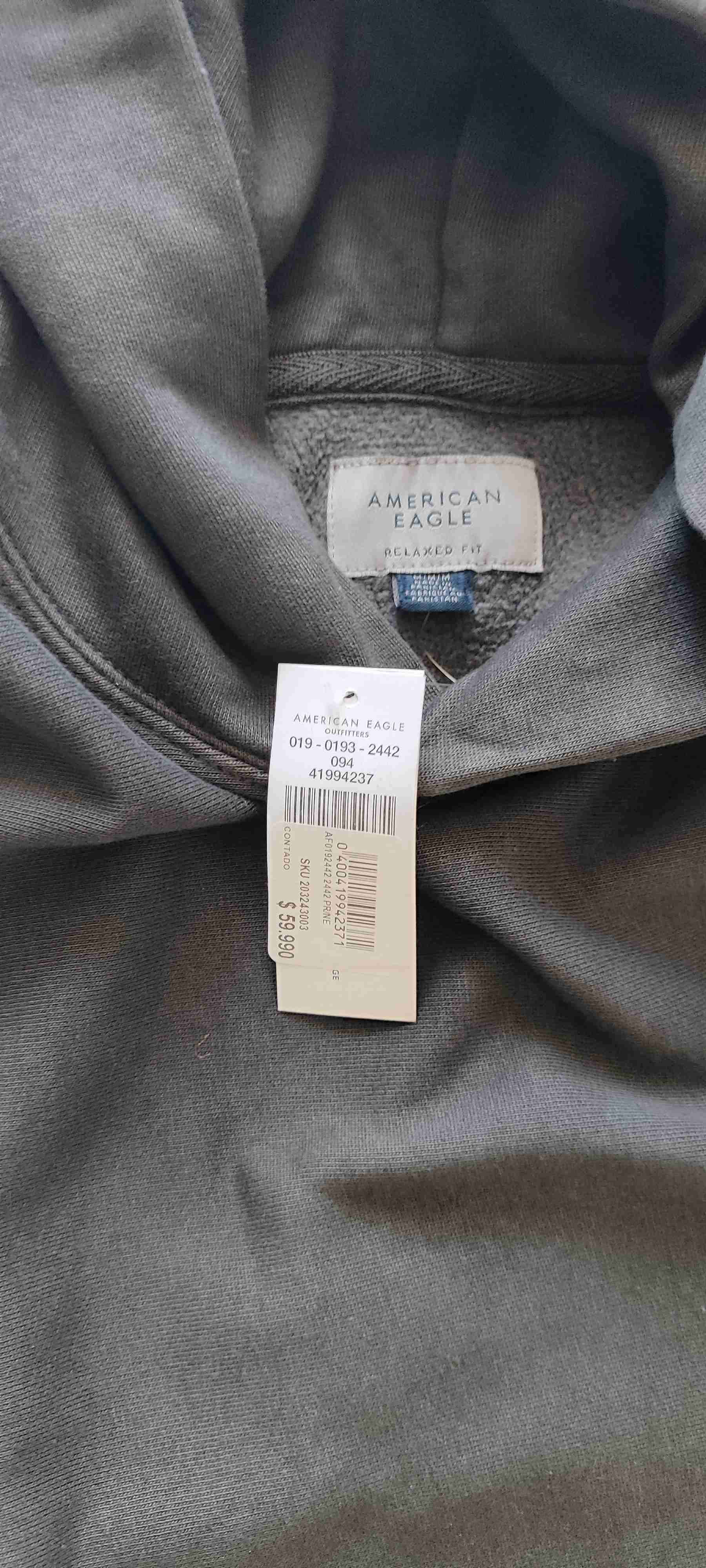 Polerón gris con capucha - miniatura 3