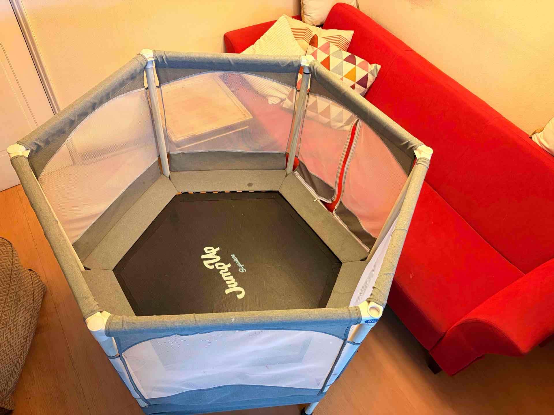 Saltarina corral hexagonal gris - miniatura 3