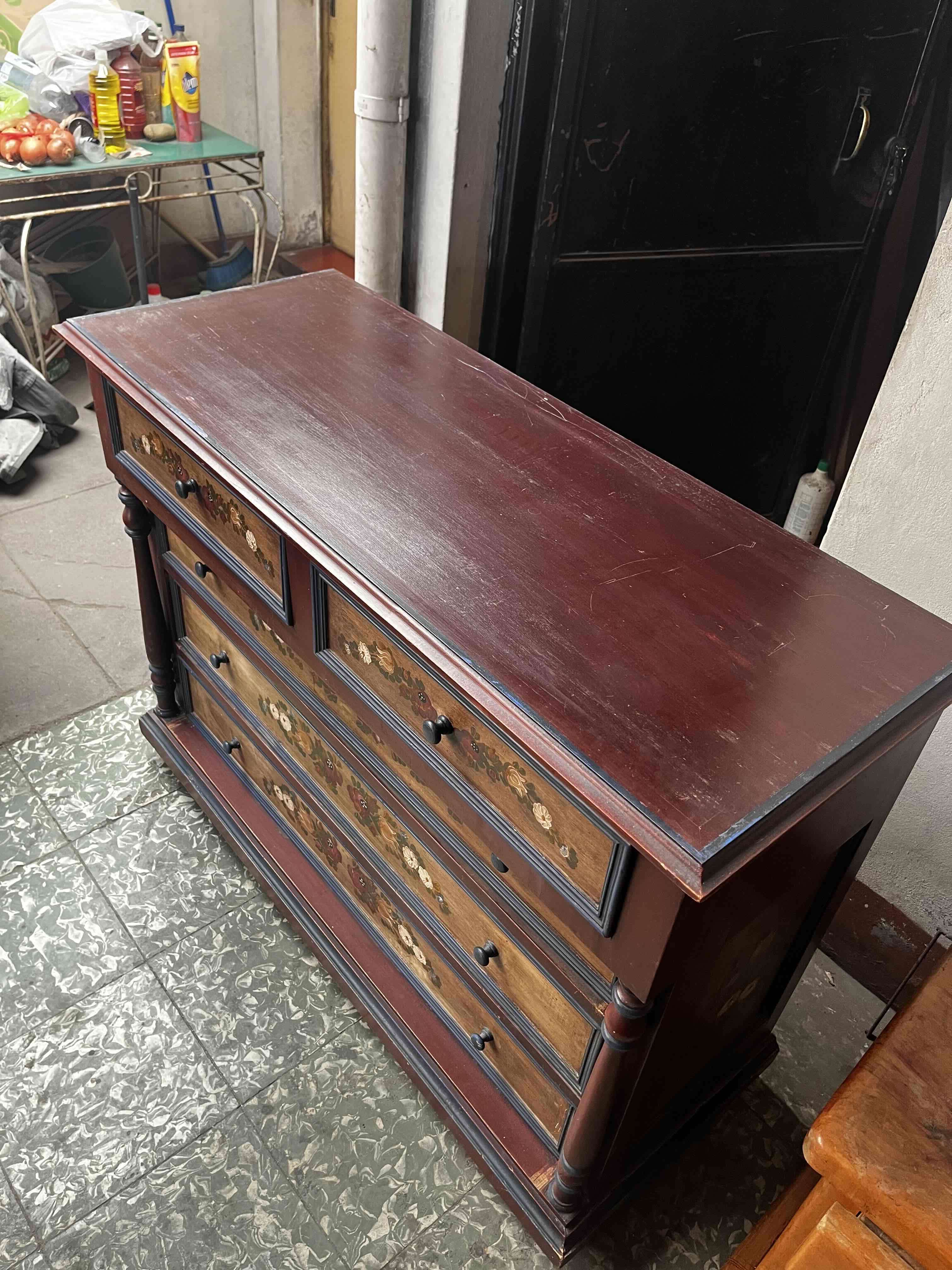 Cómoda de madera decorativa - miniatura 3