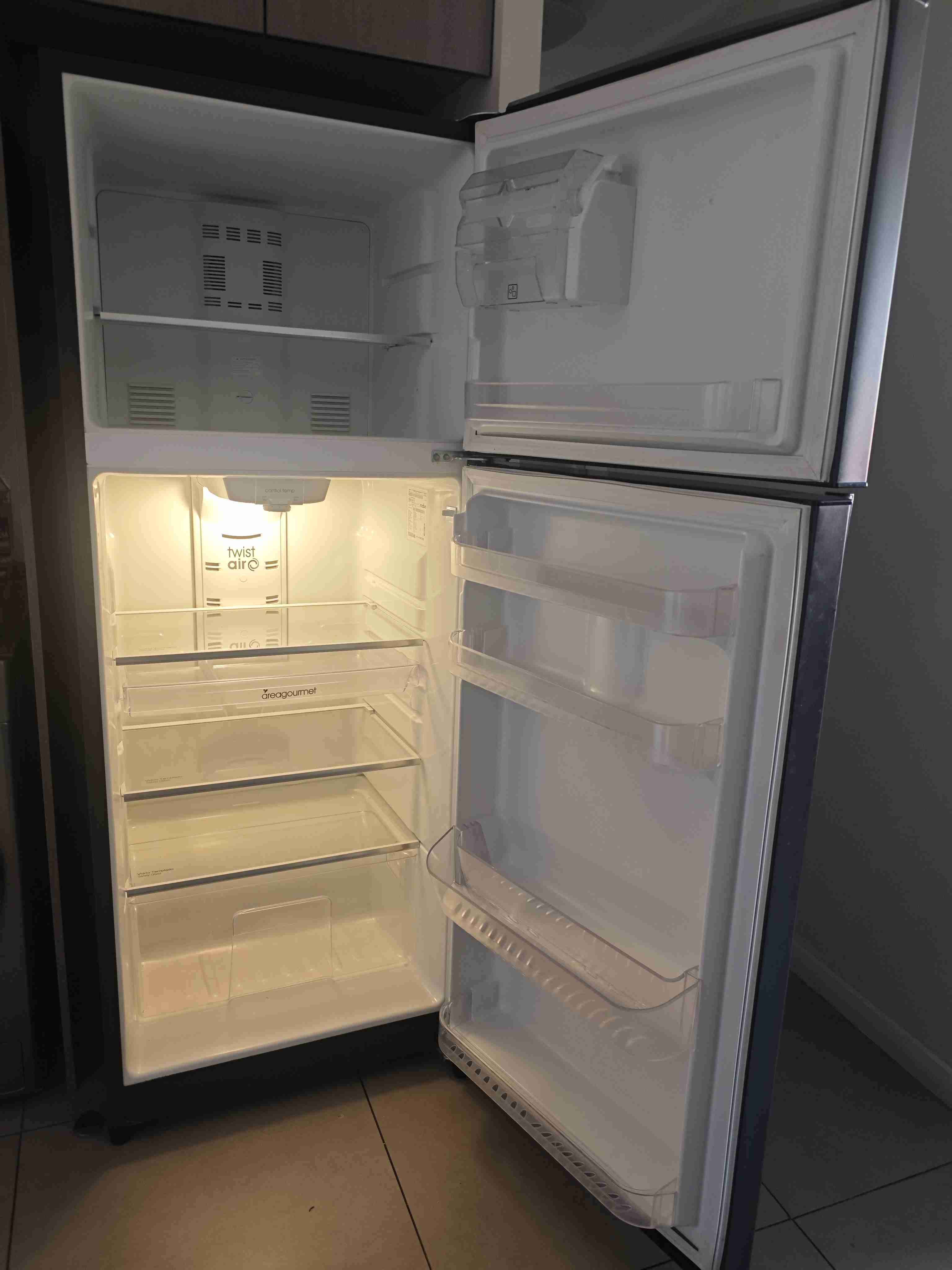 Refrigerador Mabe 390lts - miniatura 3