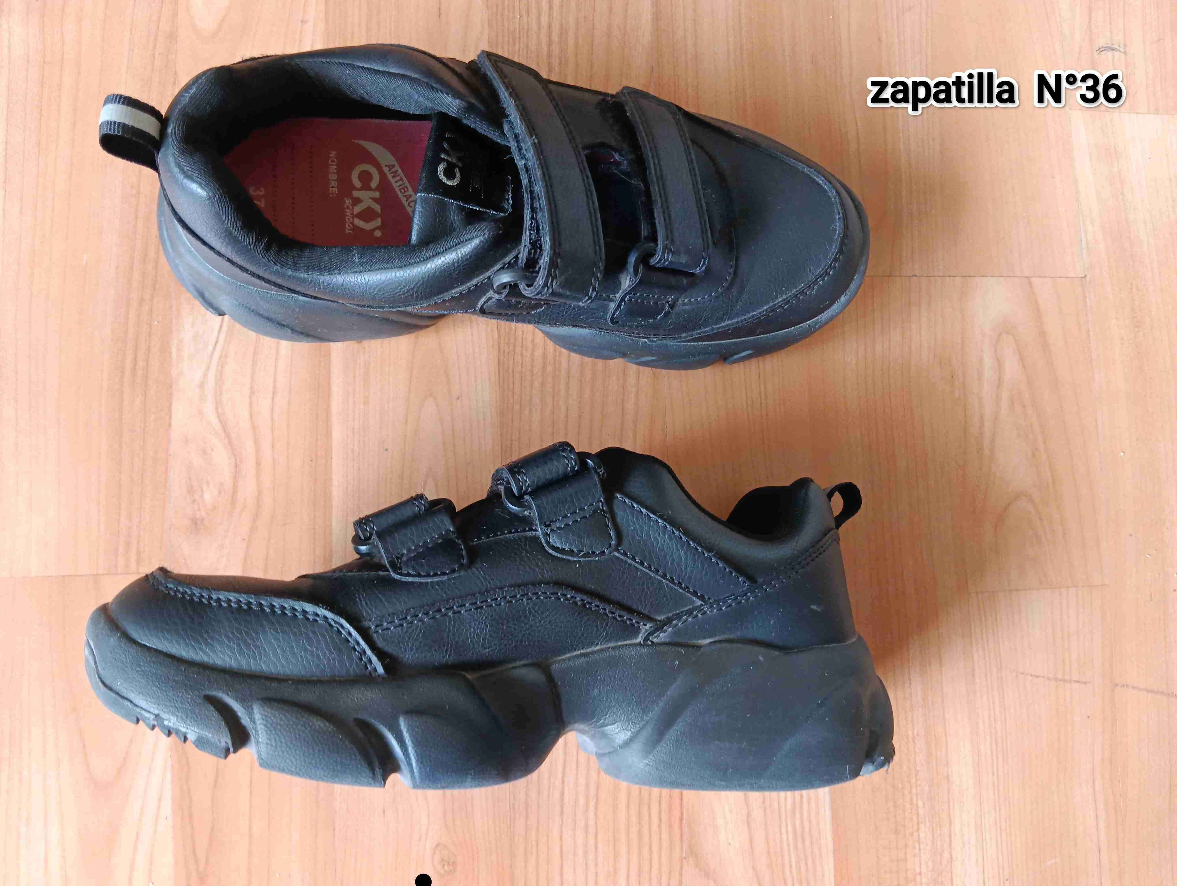 Zapatillas negras deportivas CK - miniatura 3