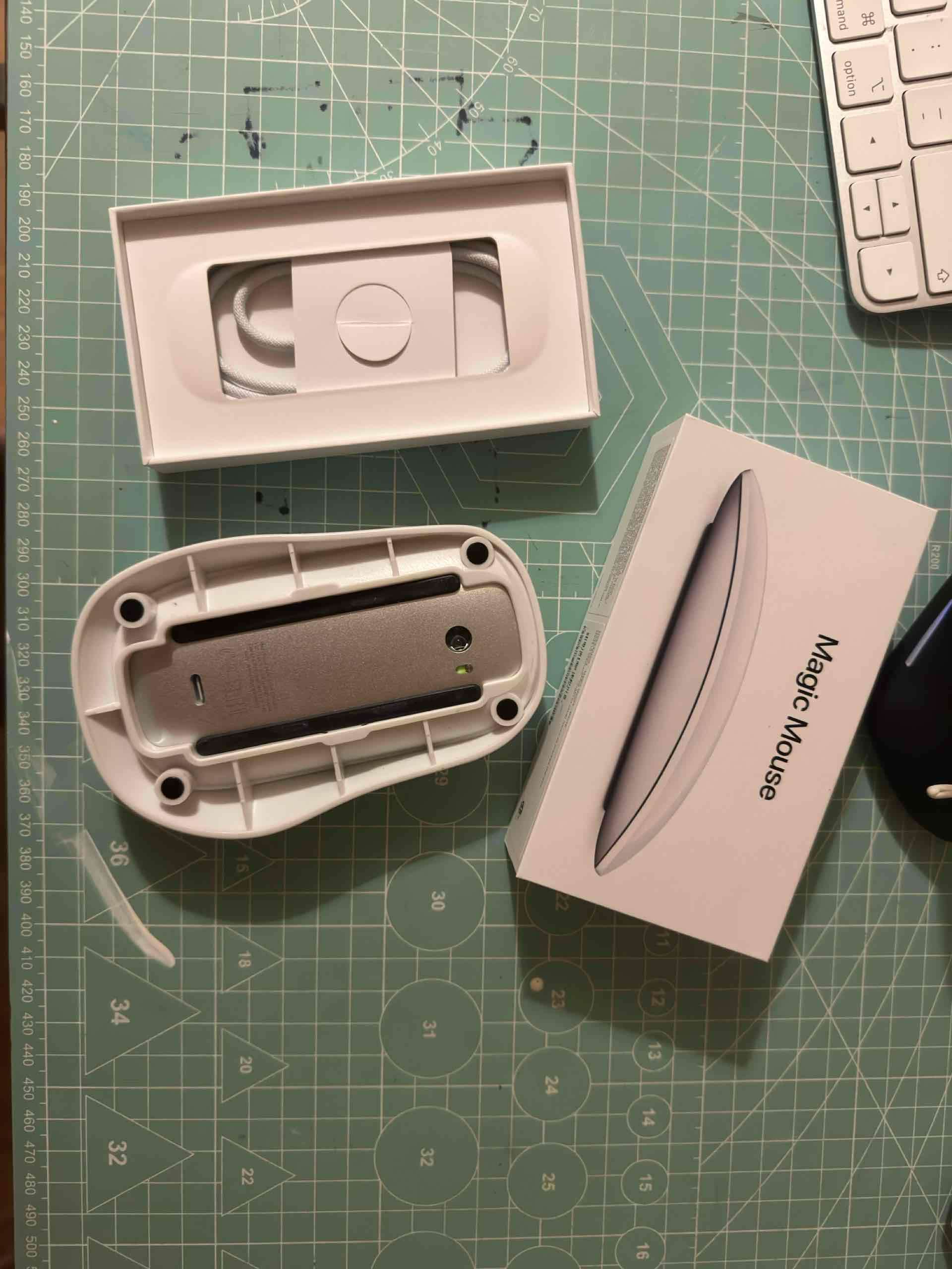 Apple Magic Mouse - miniatura 2