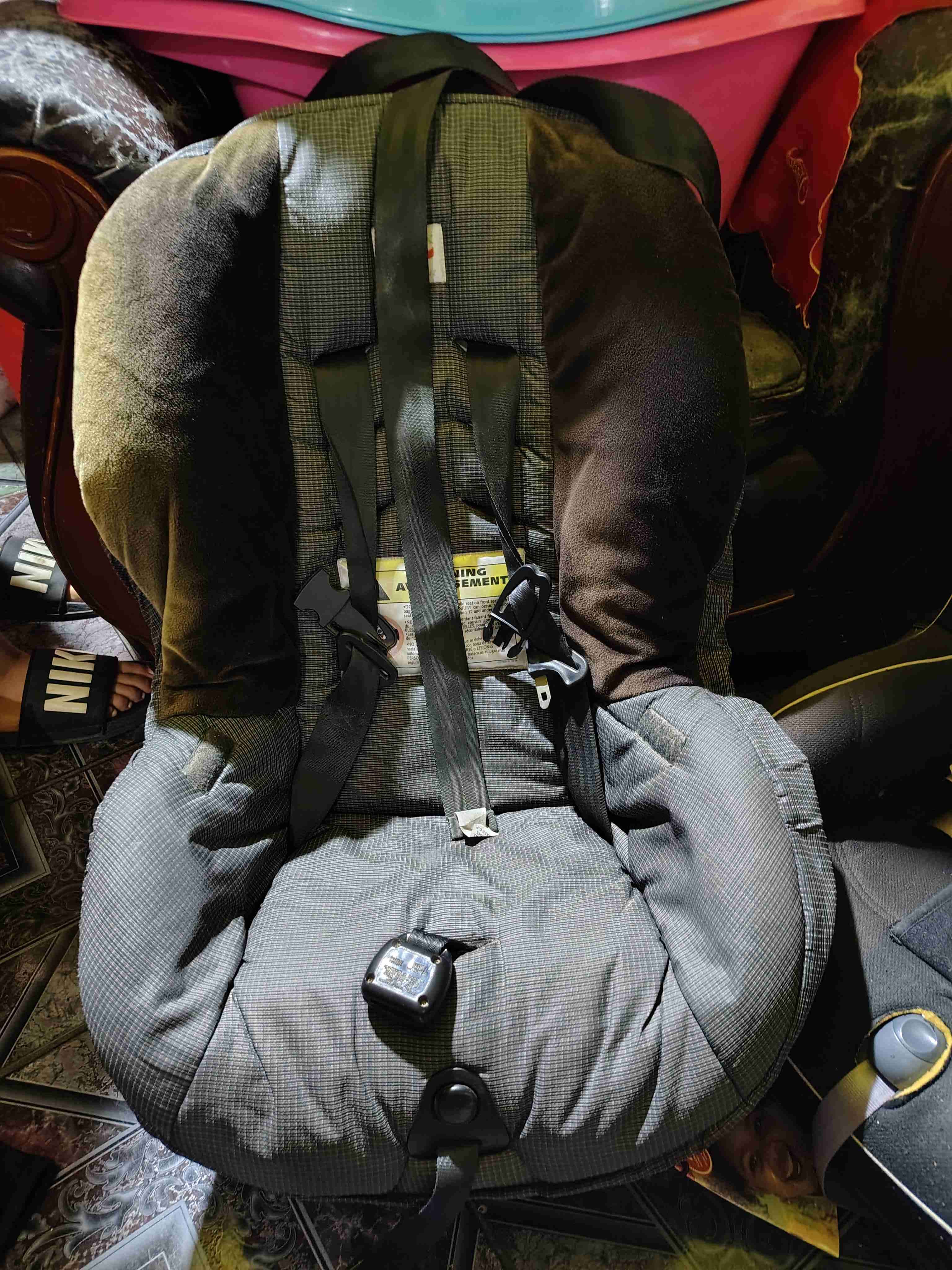 Silla de auto para bebé - miniatura 6