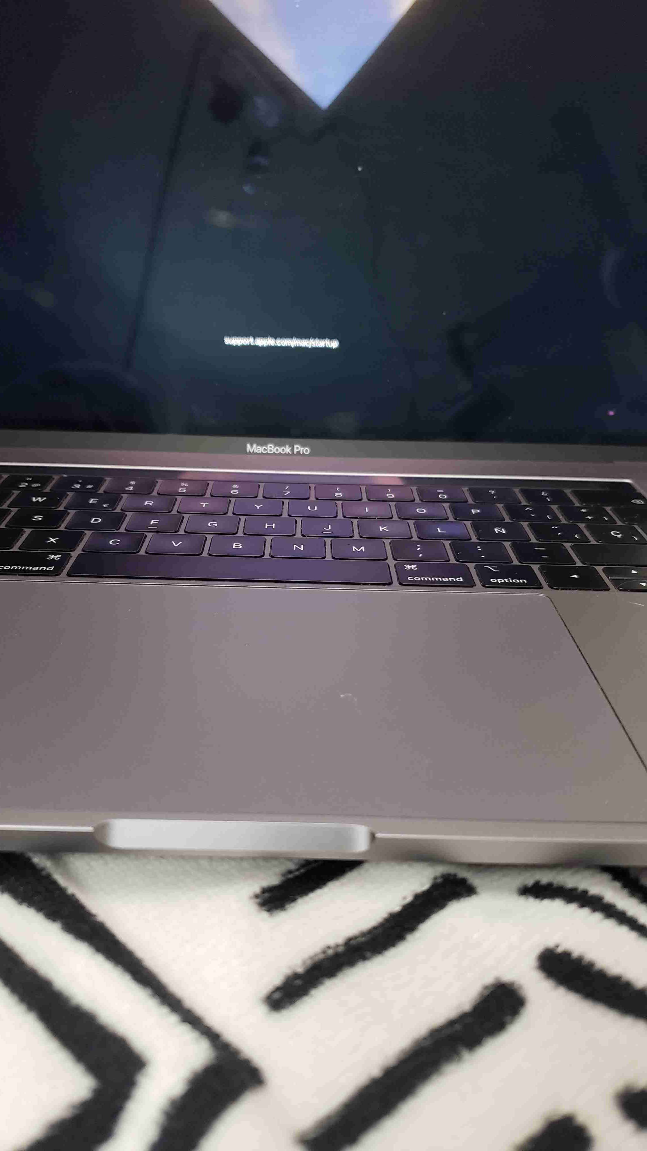 MacBook Pro usado - miniatura 2