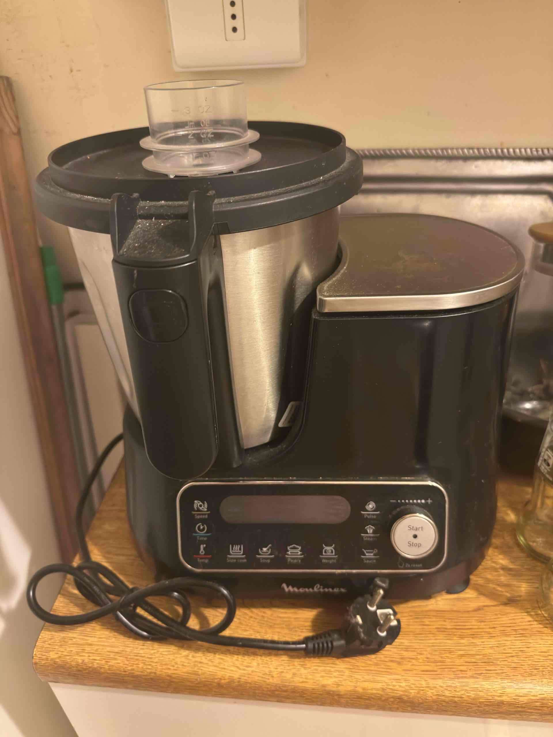 Robot de cocina Moulinex negro