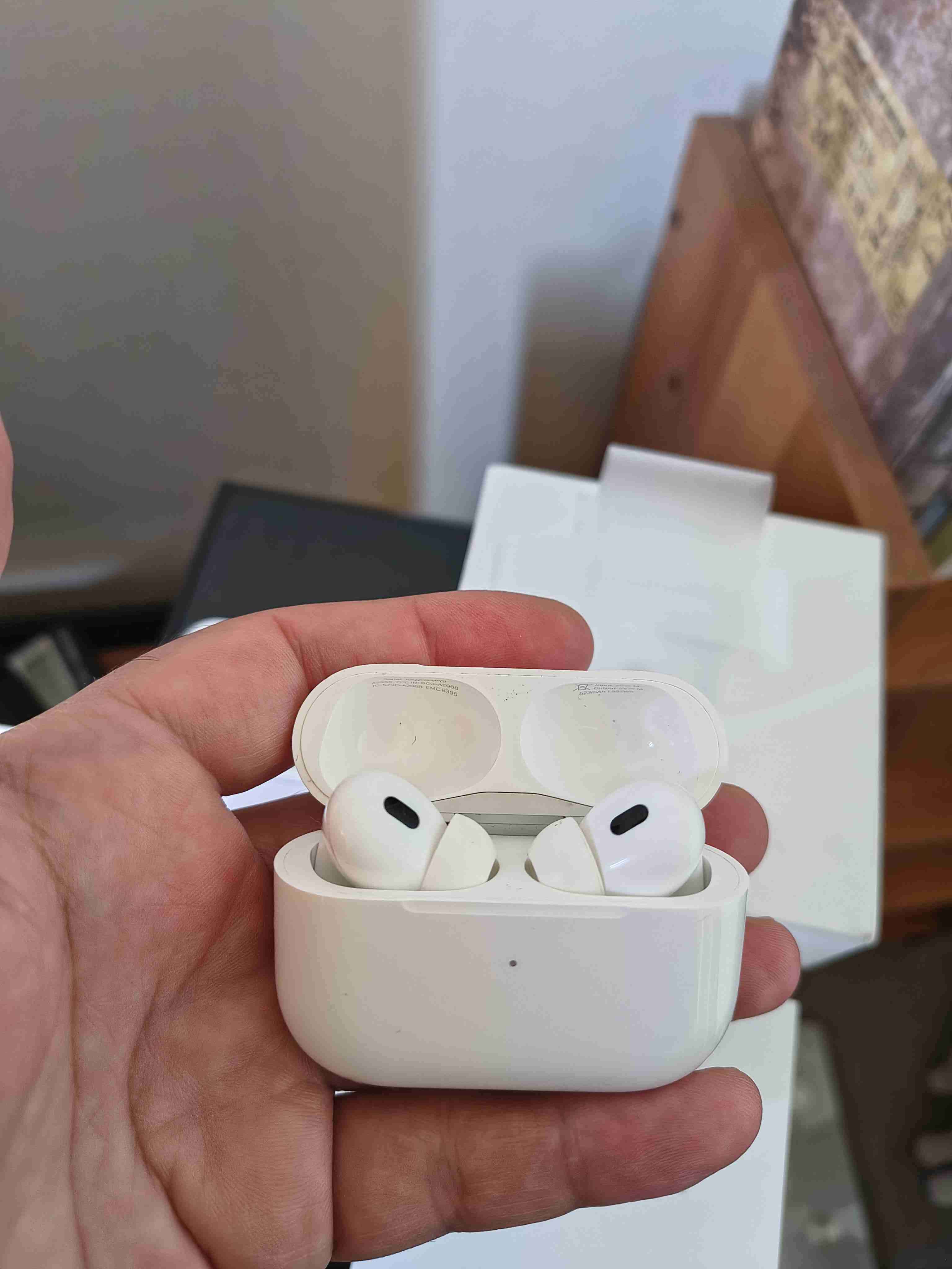 Airpods Pro 2da Generacion originales - miniatura 2