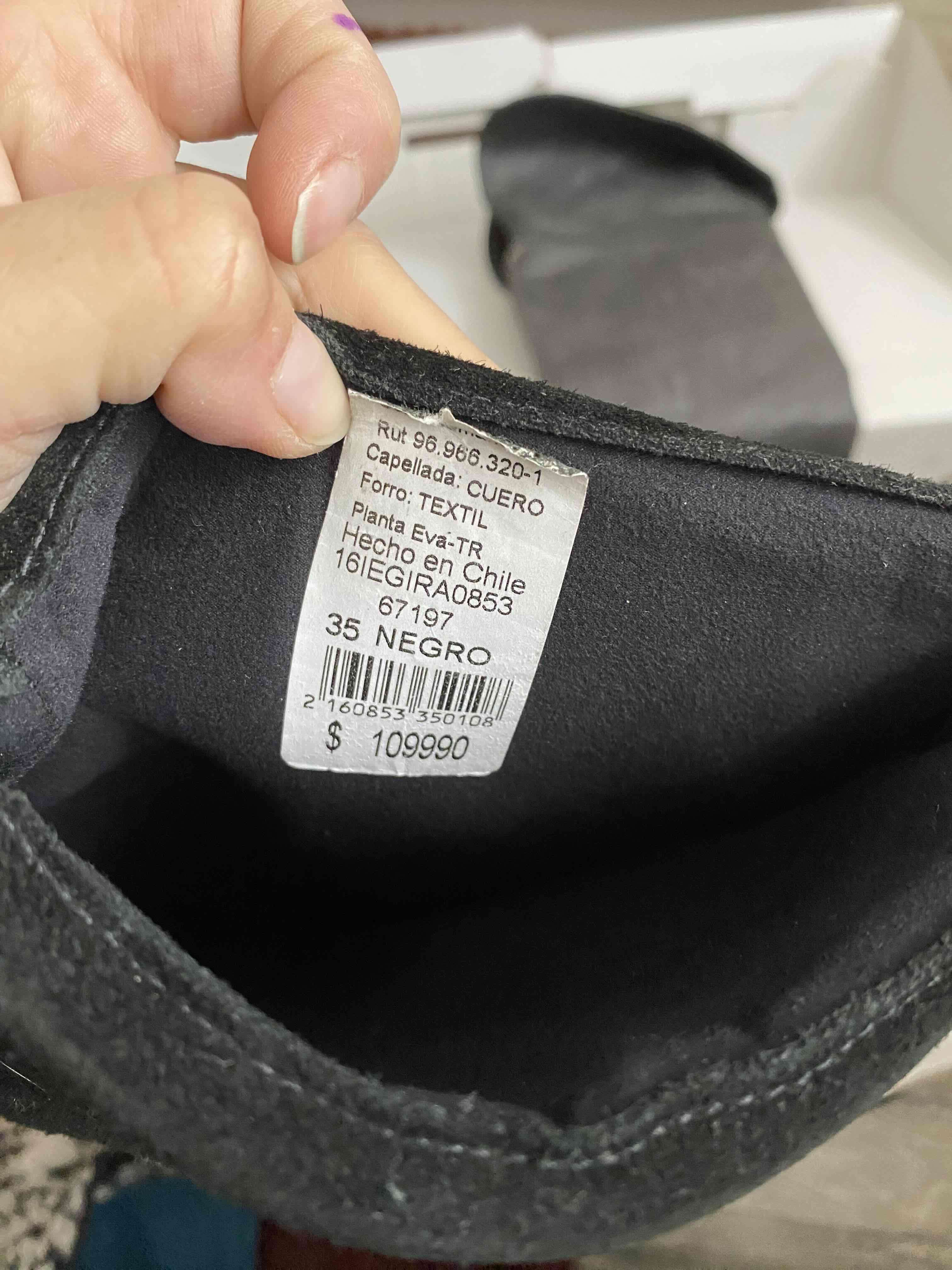 Botas Marca Romano negras de cuero con taco - miniatura 2