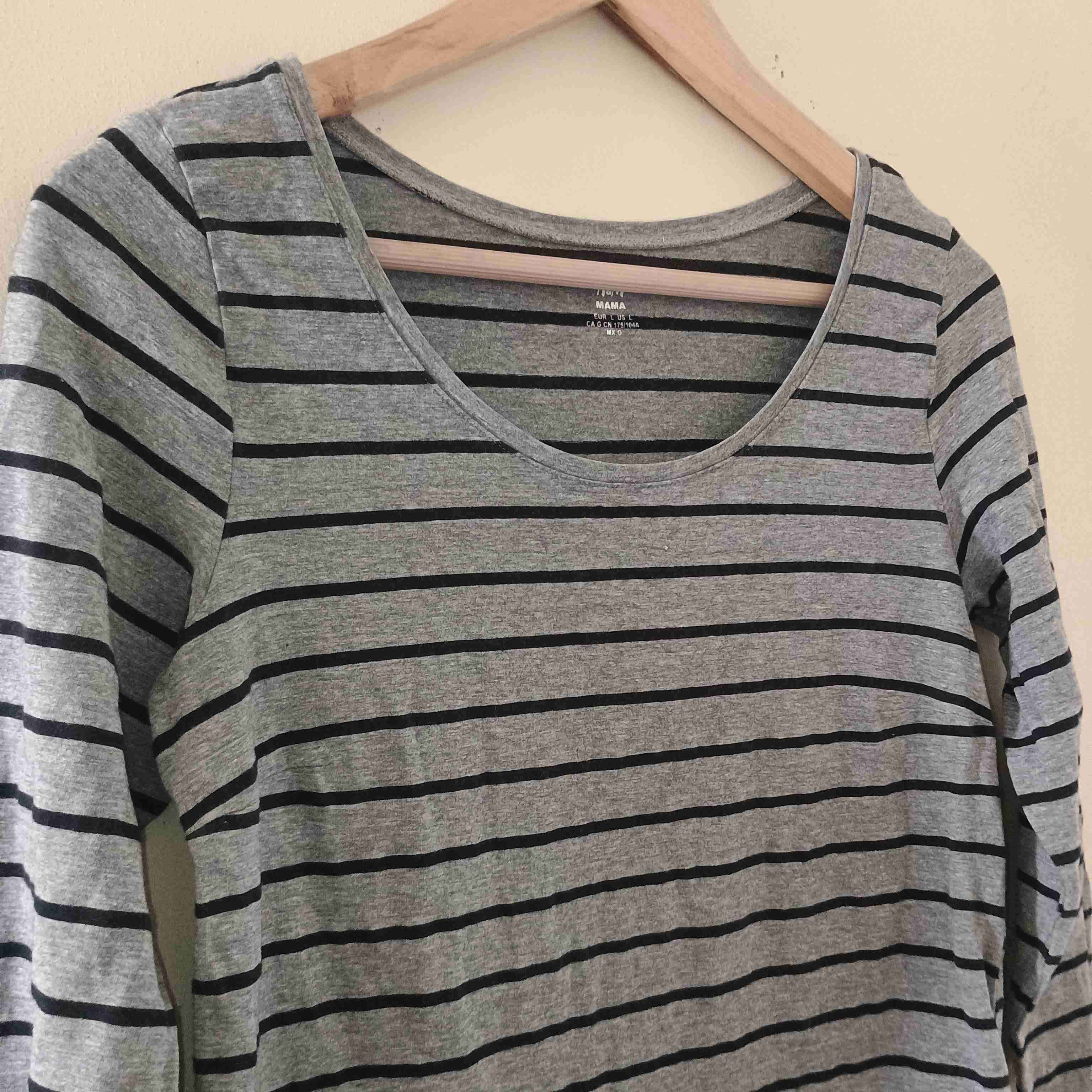 Polera rayada gris - miniatura 3